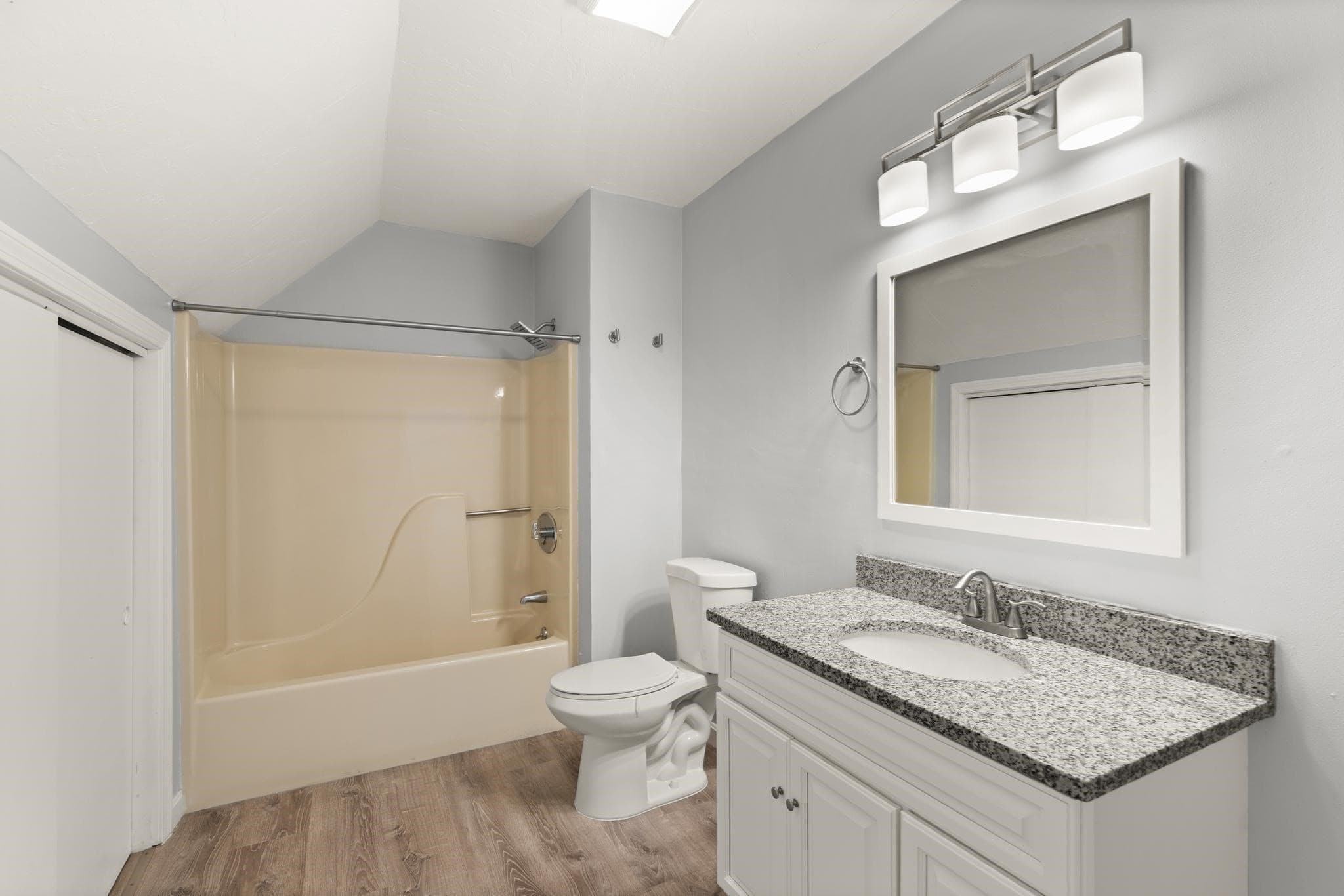 Condominium at 31 Elizabeth St # 303, Worcester MA 01605, Worcester, photo 8 of 18