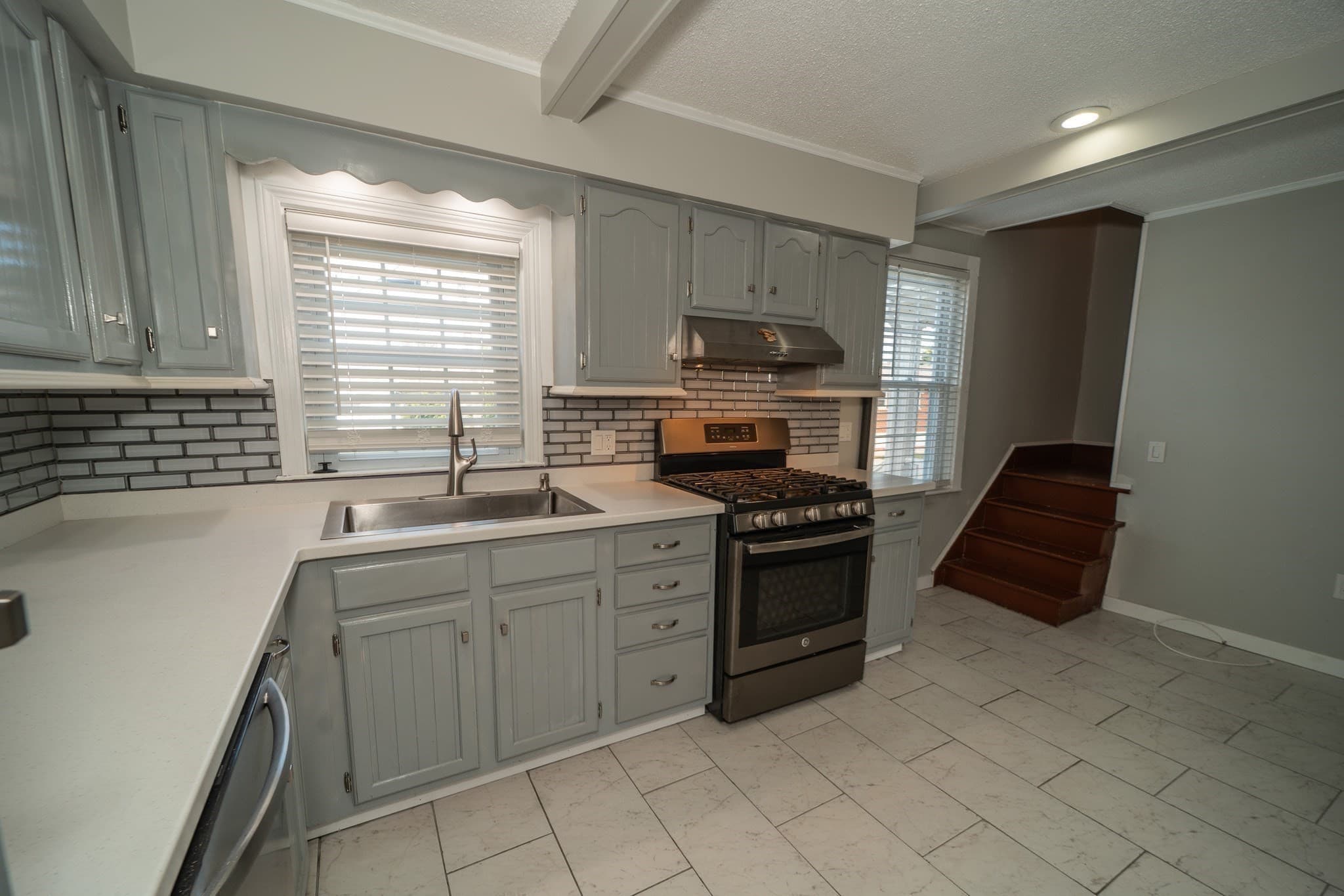 Single Family Residence at 1014 Tacoma St, New Bedford MA 02745, New Bedford, photo 6 of 15