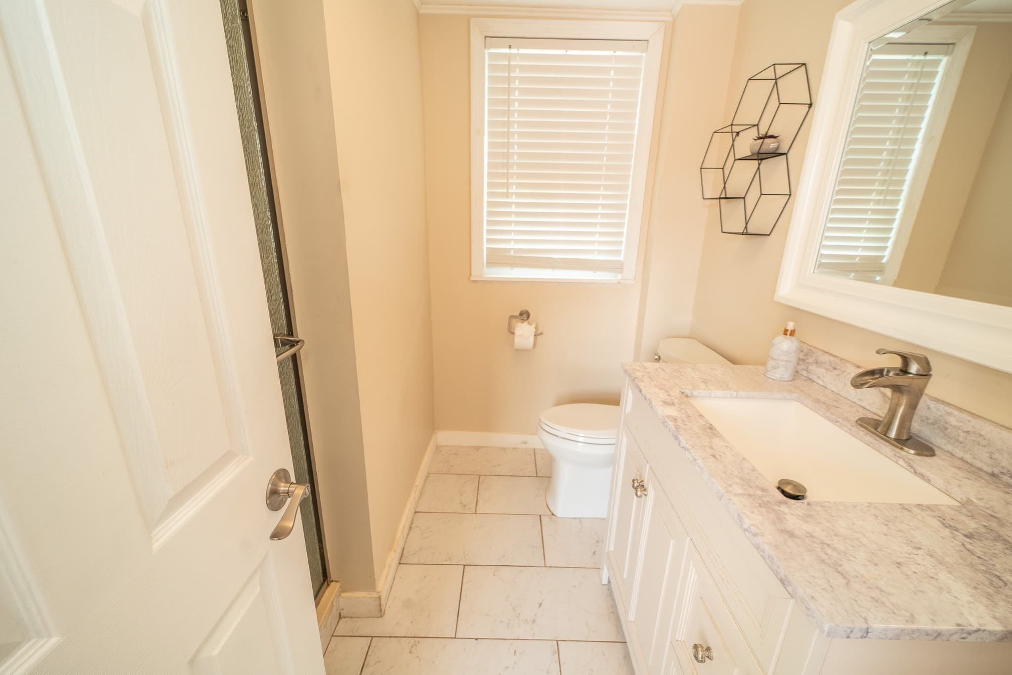 Single Family Residence at 1014 Tacoma St, New Bedford MA 02745, New Bedford, photo 12 of 15