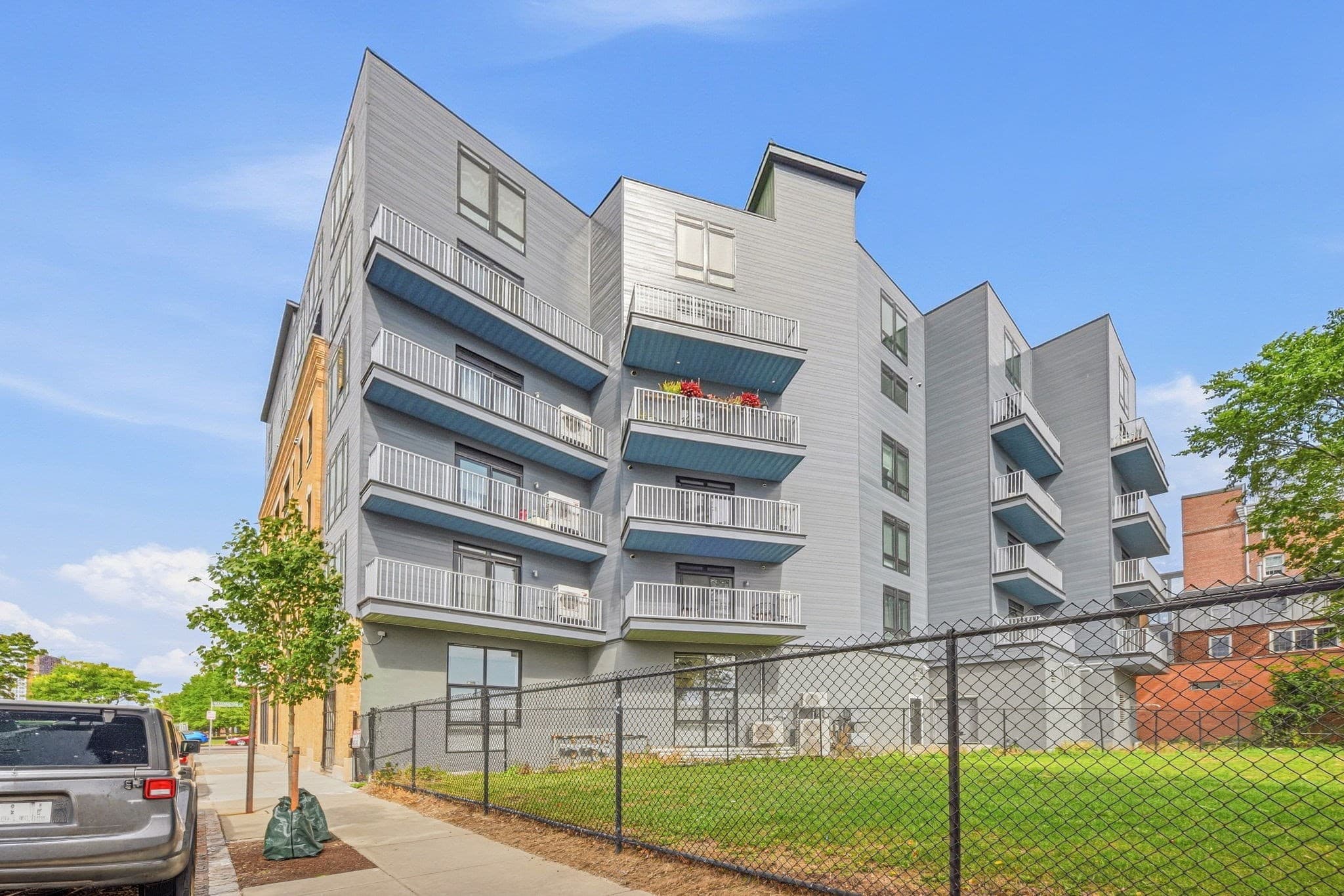 Condominium at 1950 Washington St. # 3F, Boston MA 02118, Boston, photo 2 of 25