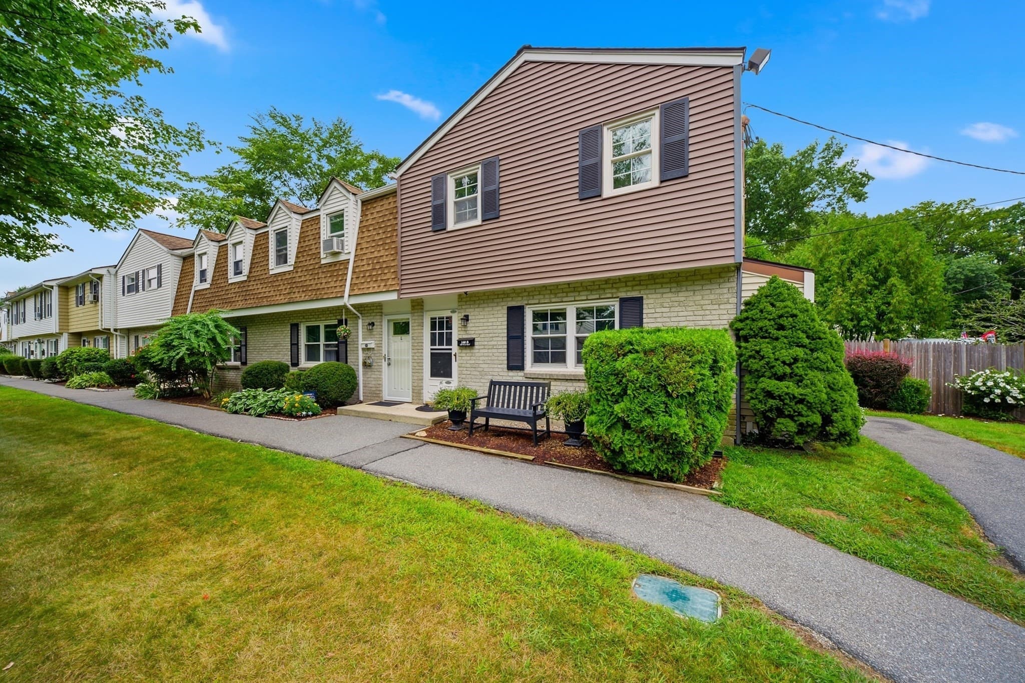 Condominium at 140 Old Ferry Rd # M, Haverhill MA 01830, Haverhill, photo 2 of 31
