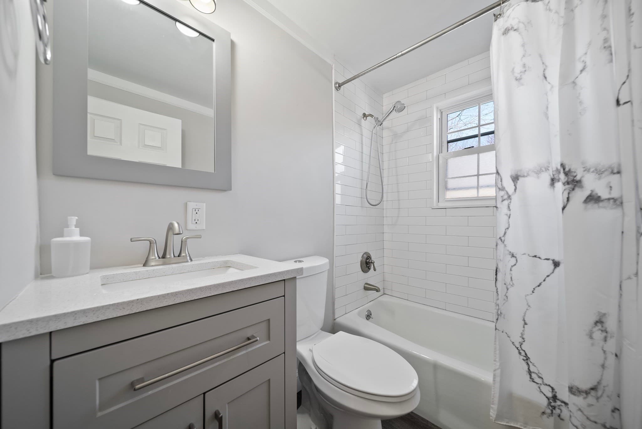 Condominium at 140 Old Ferry Rd # M, Haverhill MA 01830, Haverhill, photo 15 of 31