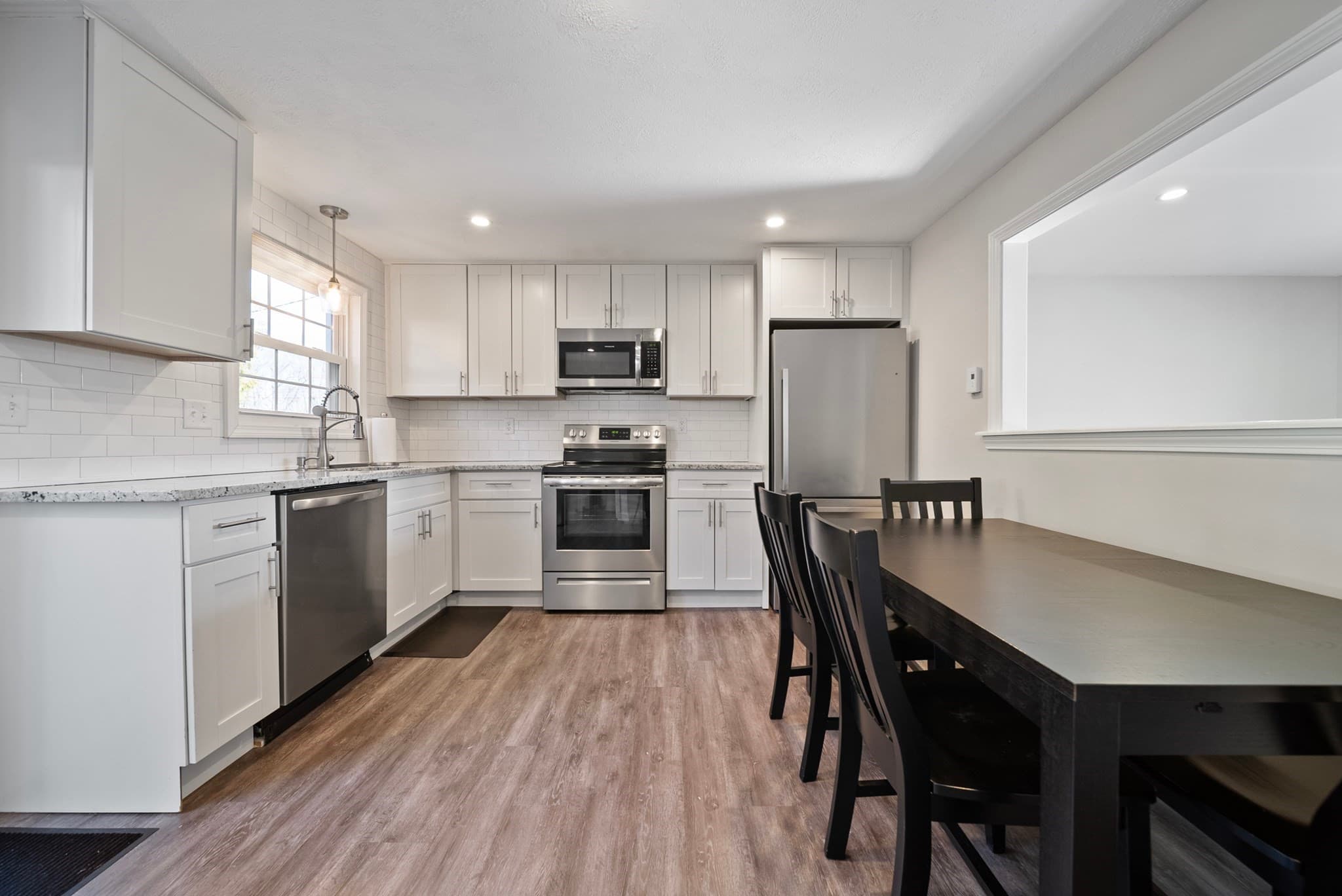Condominium at 140 Old Ferry Rd # M, Haverhill MA 01830, Haverhill, photo 4 of 31
