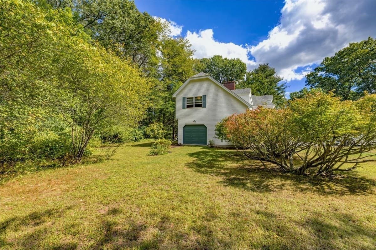 Single Family Residence at 103 Westford St, Chelmsford MA 01824, Chelmsford, photo 3 of 39