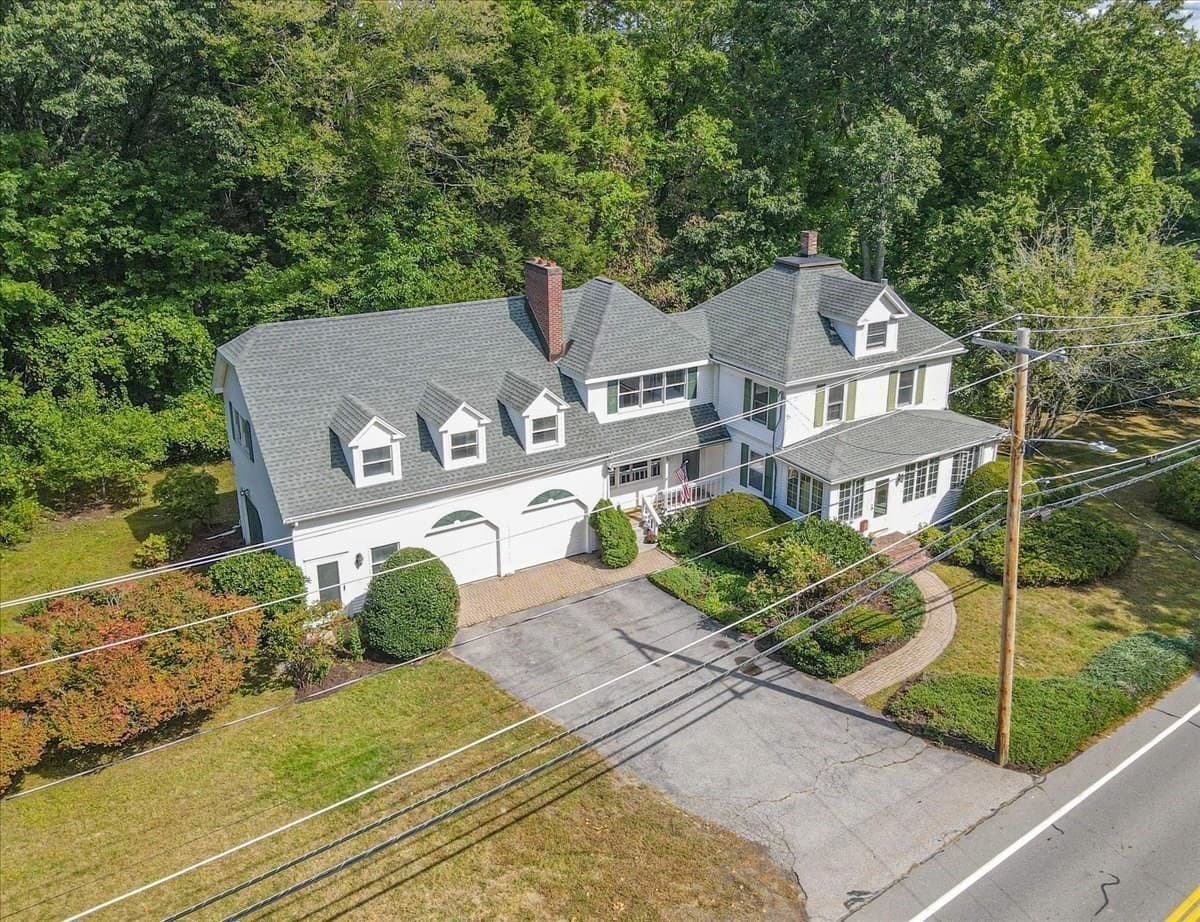 103 Westford St, Chelmsford MA 01824