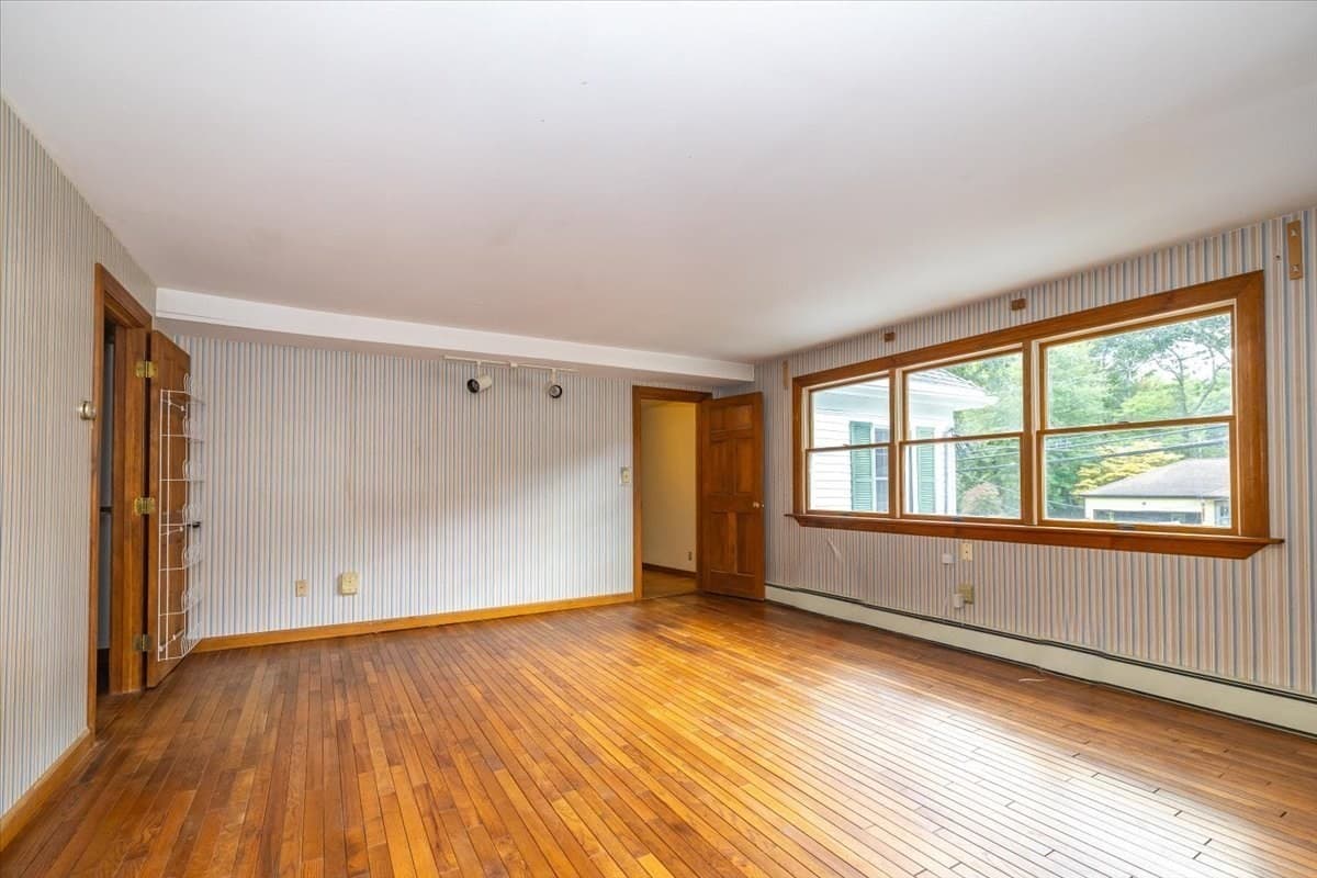 Single Family Residence at 103 Westford St, Chelmsford MA 01824, Chelmsford, photo 30 of 39