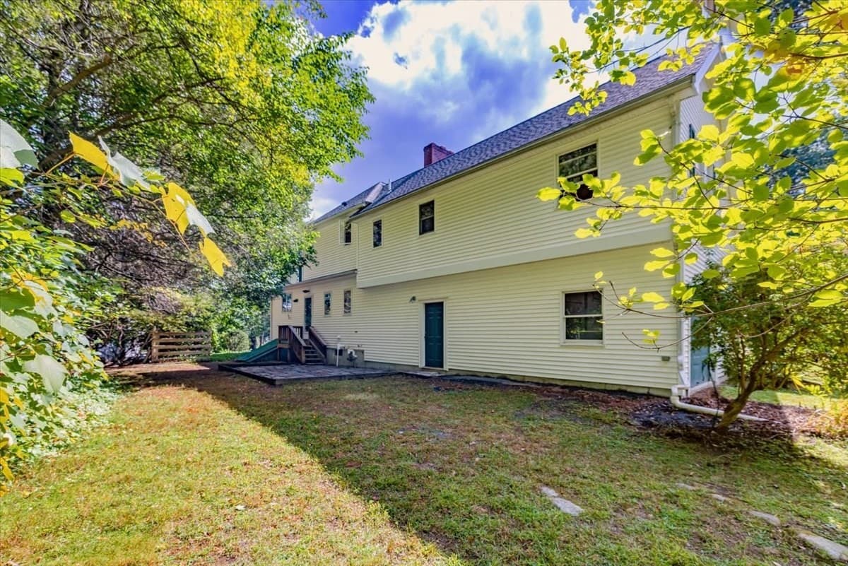 Single Family Residence at 103 Westford St, Chelmsford MA 01824, Chelmsford, photo 4 of 39
