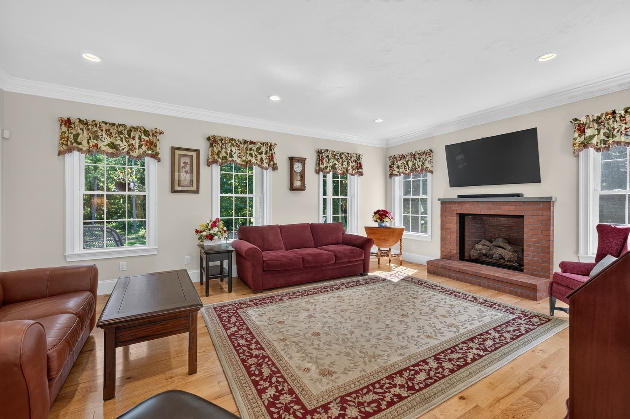 Single Family Residence at 394 Purchase St, Easton MA 02334, Easton, photo 17 of 42