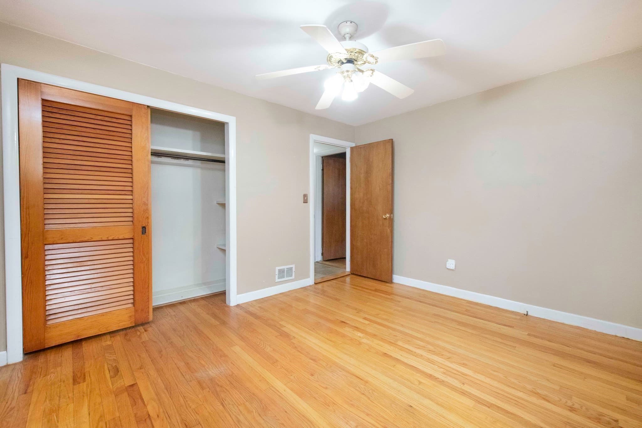 Single Family Residence at 283 Harriet, Cumberland RI 02864, Cumberland, photo 16 of 40