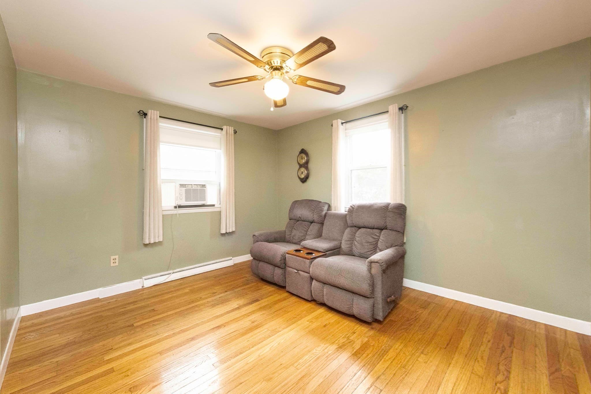 Single Family Residence at 283 Harriet, Cumberland RI 02864, Cumberland, photo 14 of 40