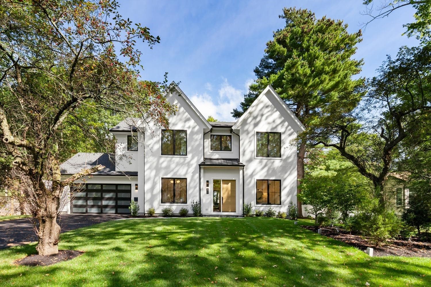 470 Quinobequin, Newton MA 02468