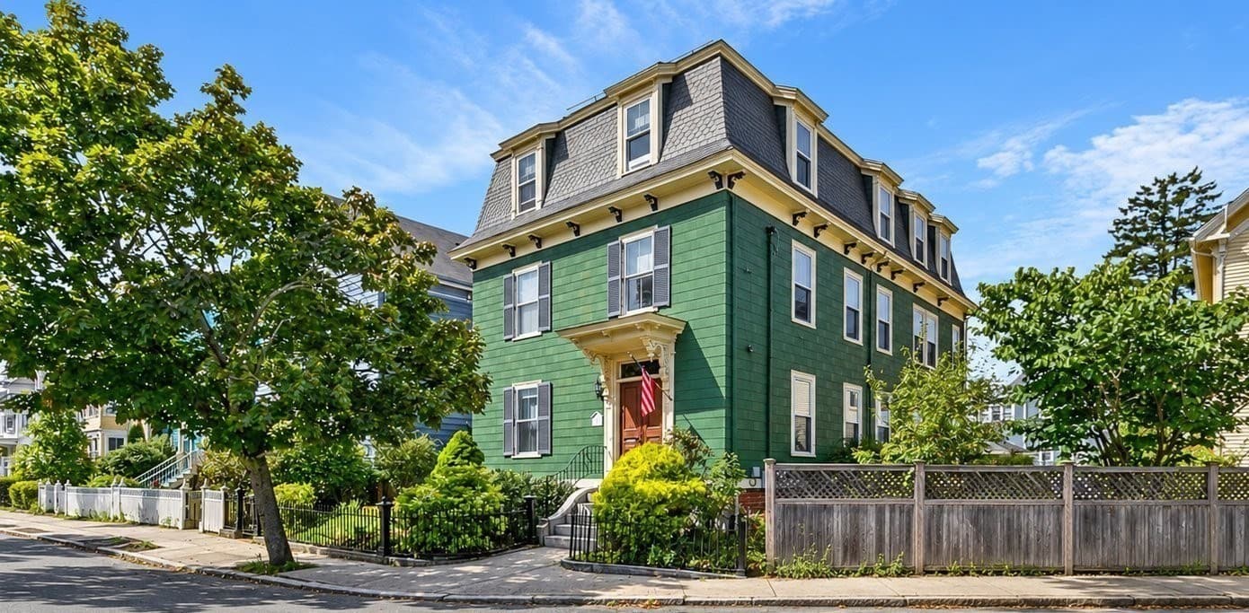 Condominium at 41 Forrester St # 2, Salem MA 01970, Salem, photo 4 of 42