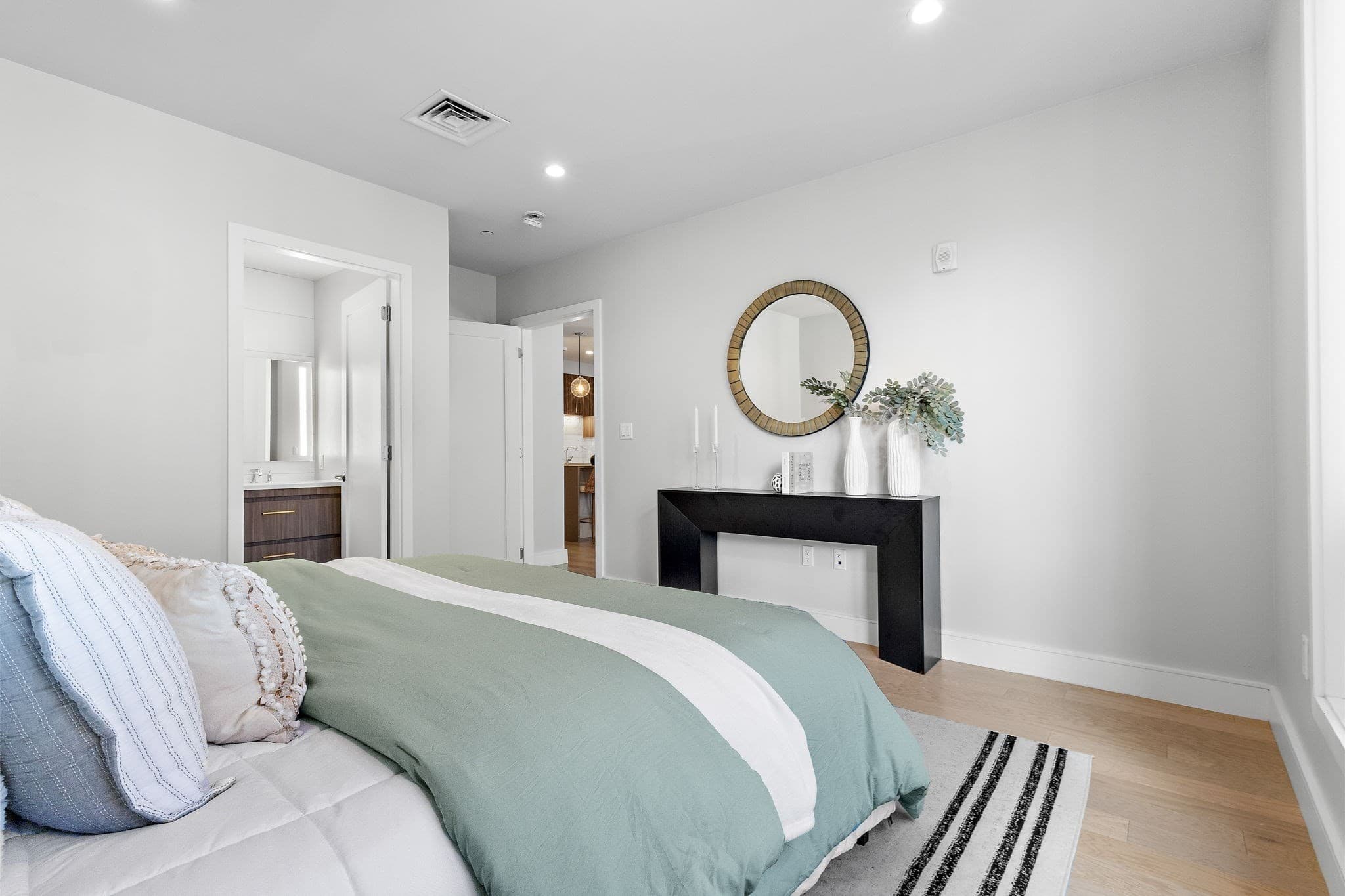Condominium at 50 Symphony Rd # 201, Boston MA 02115, photo 16 of 19