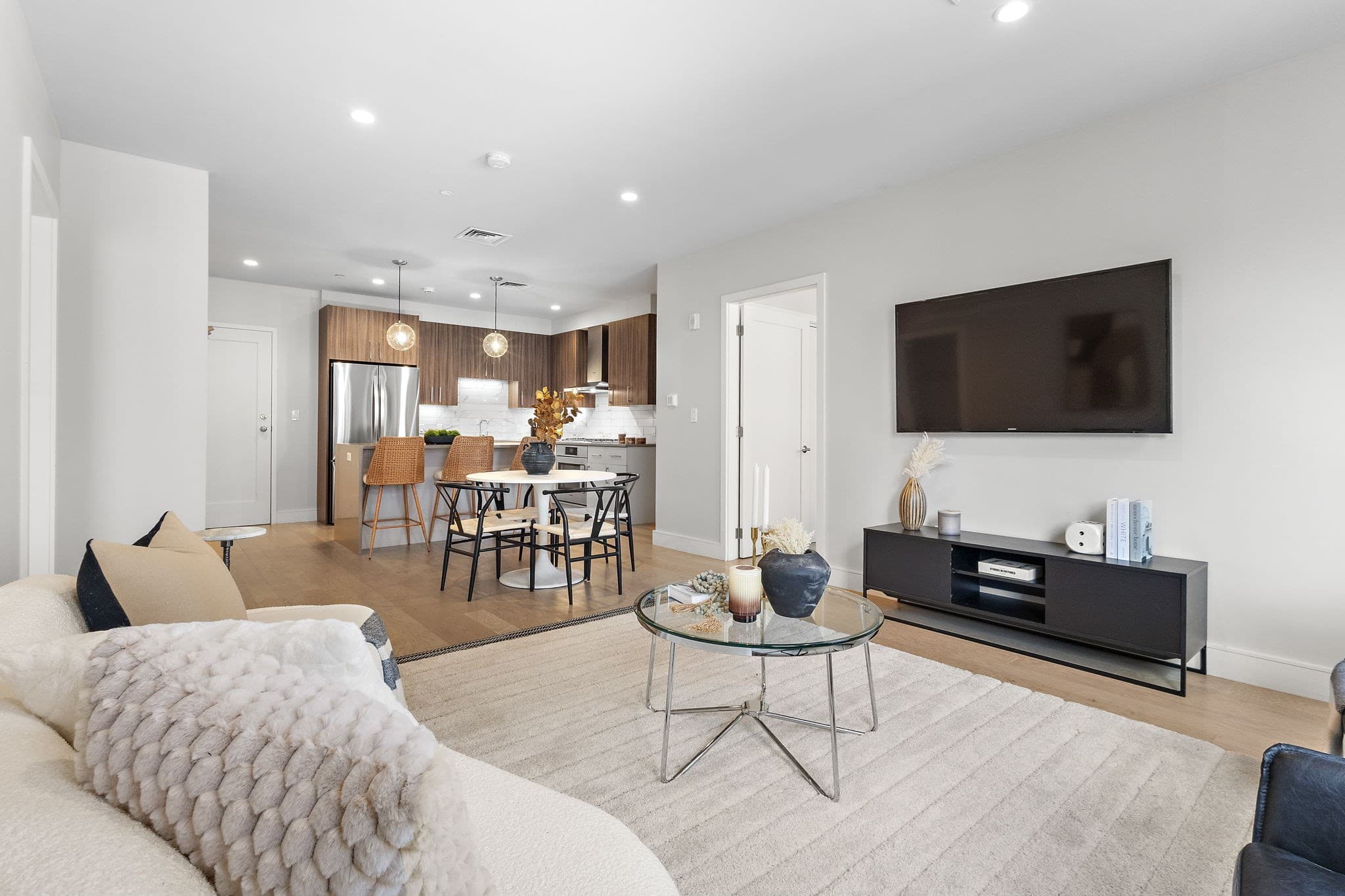 Condominium at 50 Symphony Rd # 201, Boston MA 02115, photo 7 of 19