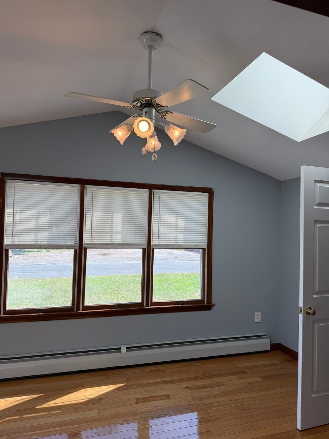 Single Family Residence at 16 Bluemer Rd, Southampton MA 01073, Southampton, photo 14 of 40