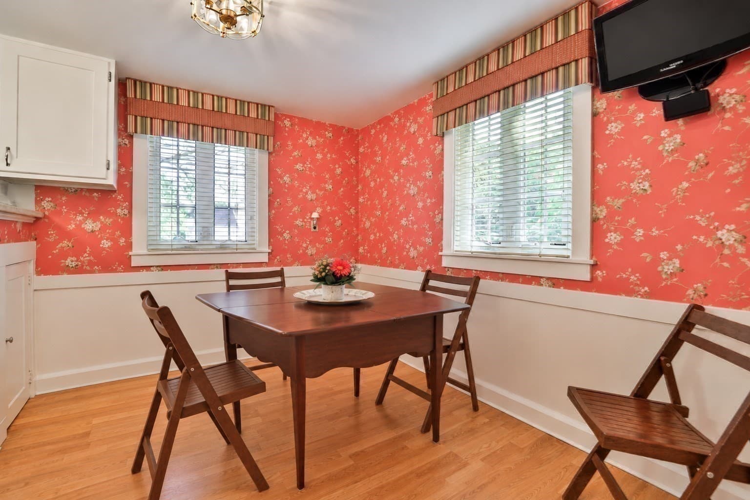 Single Family Residence at 37 Mingo St, Milton MA 02186, Milton, photo 13 of 23