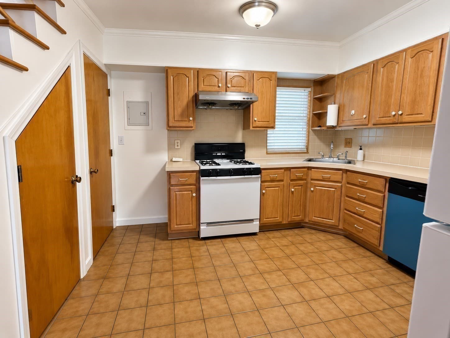 Condominium at 36 Saint Edward Rd # 3, Boston MA 02128, Boston, photo 11 of 22