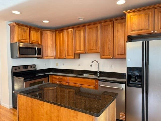 Attached (Townhouse/Rowhouse/Duplex) at 9 Grove Street # 1, Woburn MA 01801, photo 8 of 33