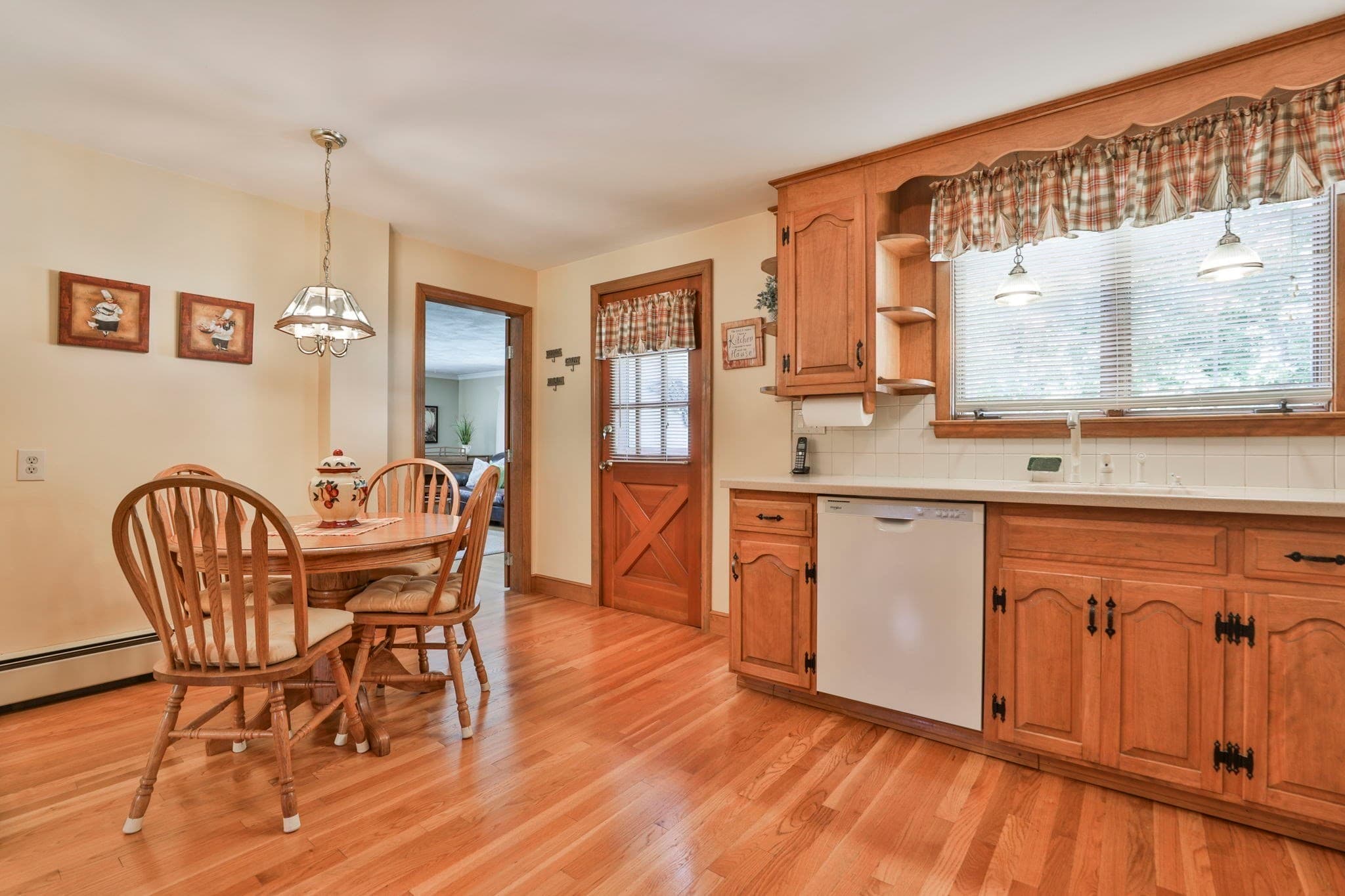 Single Family Residence at 93 Butler Ave, Wakefield MA 01880, Wakefield, photo 19 of 40