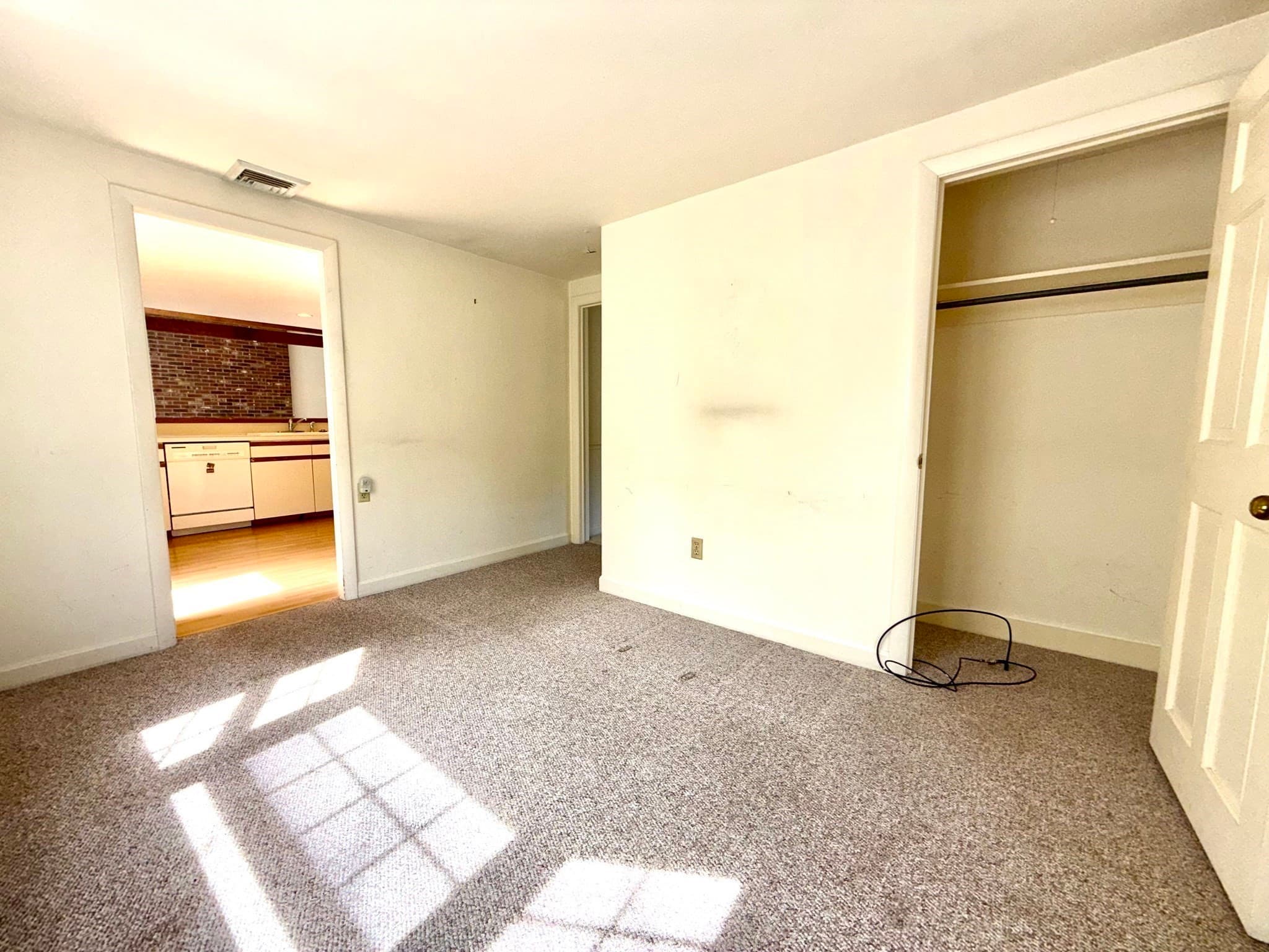 Single Family Residence at 87 Hinckley Circle, Barnstable MA 02655, Barnstable, photo 11 of 32