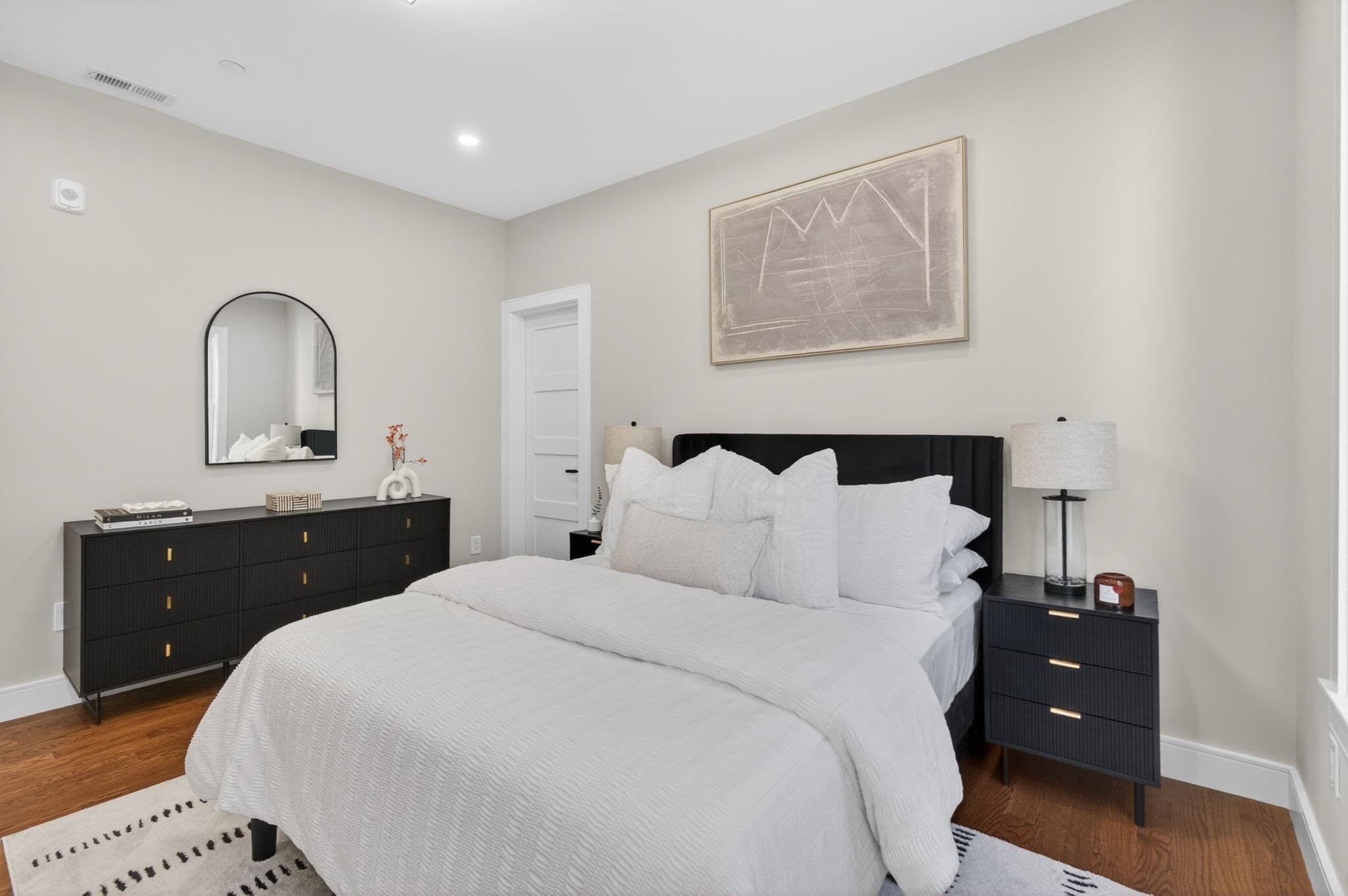 Condominium at 557 Somerville Ave # 2, Somerville MA 01243, Somerville, photo 21 of 35