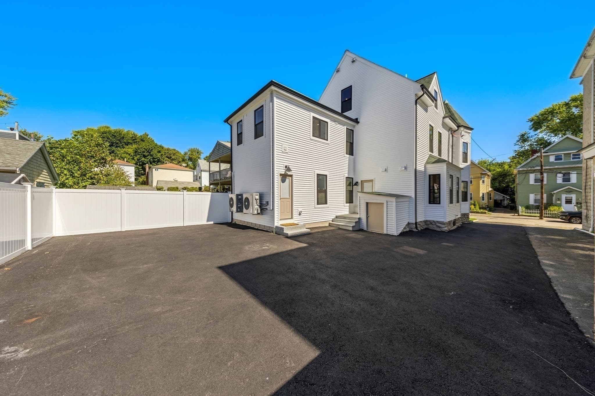 Condominium at 24 Olney # 24, Watertown MA 02472, Watertown, photo 27 of 30
