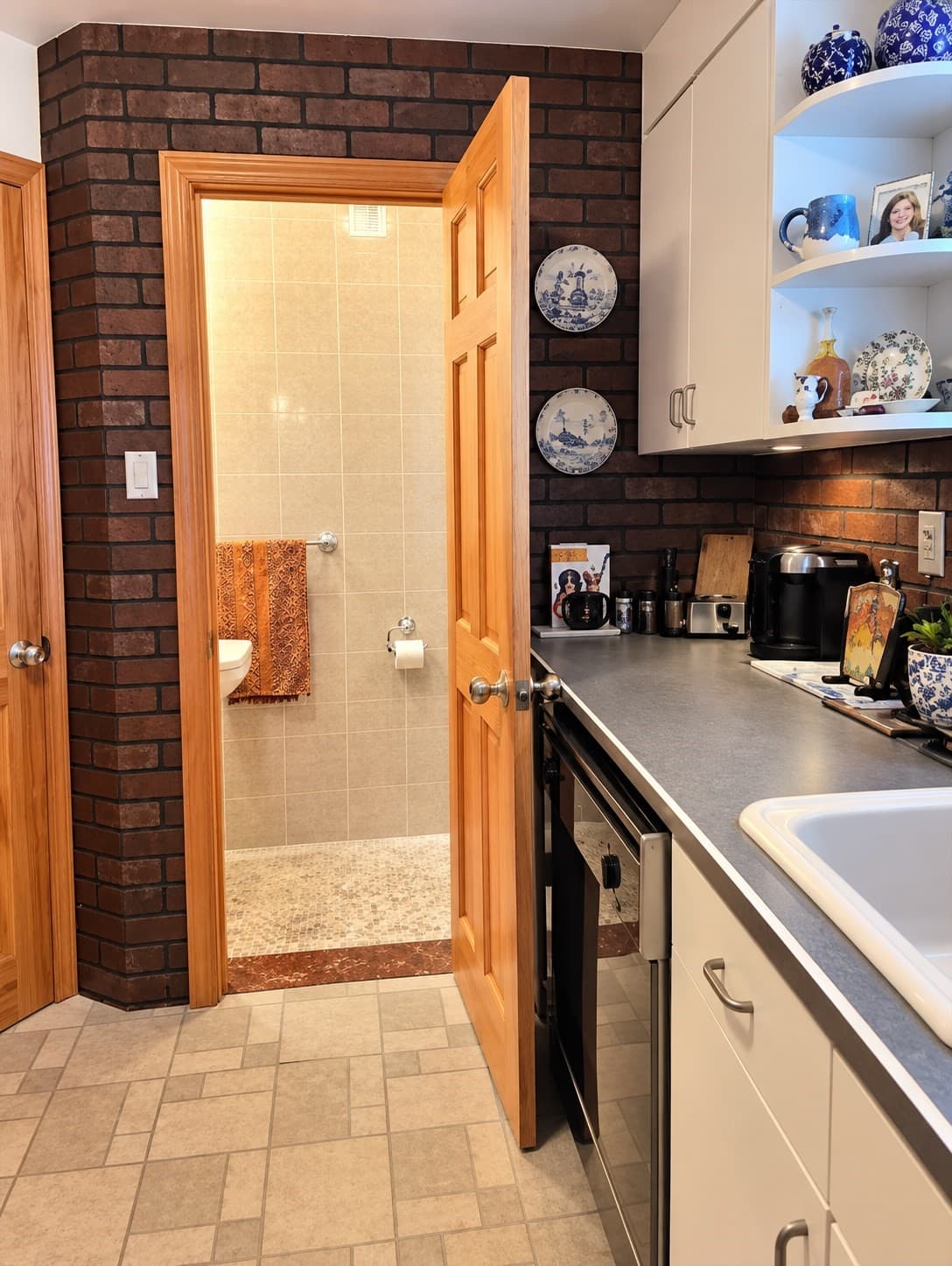 Condominium at 15 Eliot Rd # 15, Needham MA 02492, Needham, photo 13 of 23