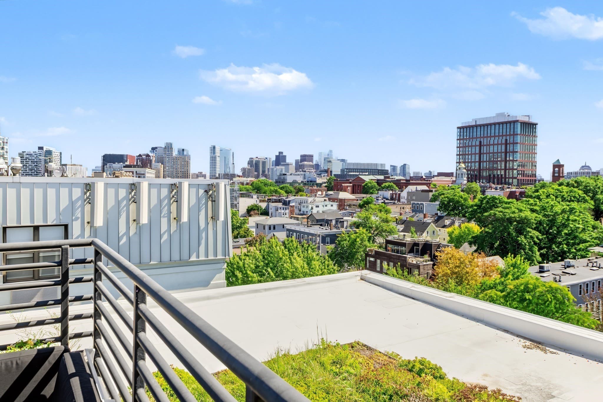 Condominium at 262 Monsignor Obrien Hwy # 303, Cambridge MA 02141, Cambridge, photo 24 of 28