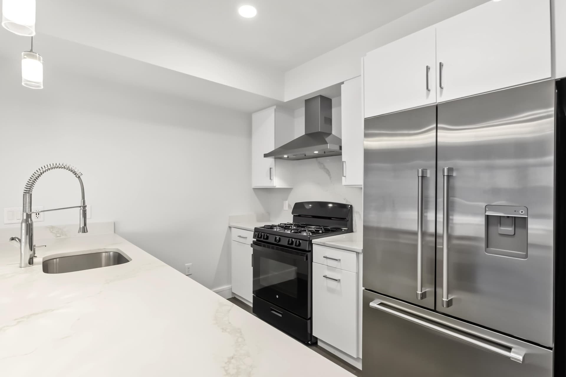 Condominium at 262 Monsignor Obrien Hwy # 303, Cambridge MA 02141, photo 11 of 28