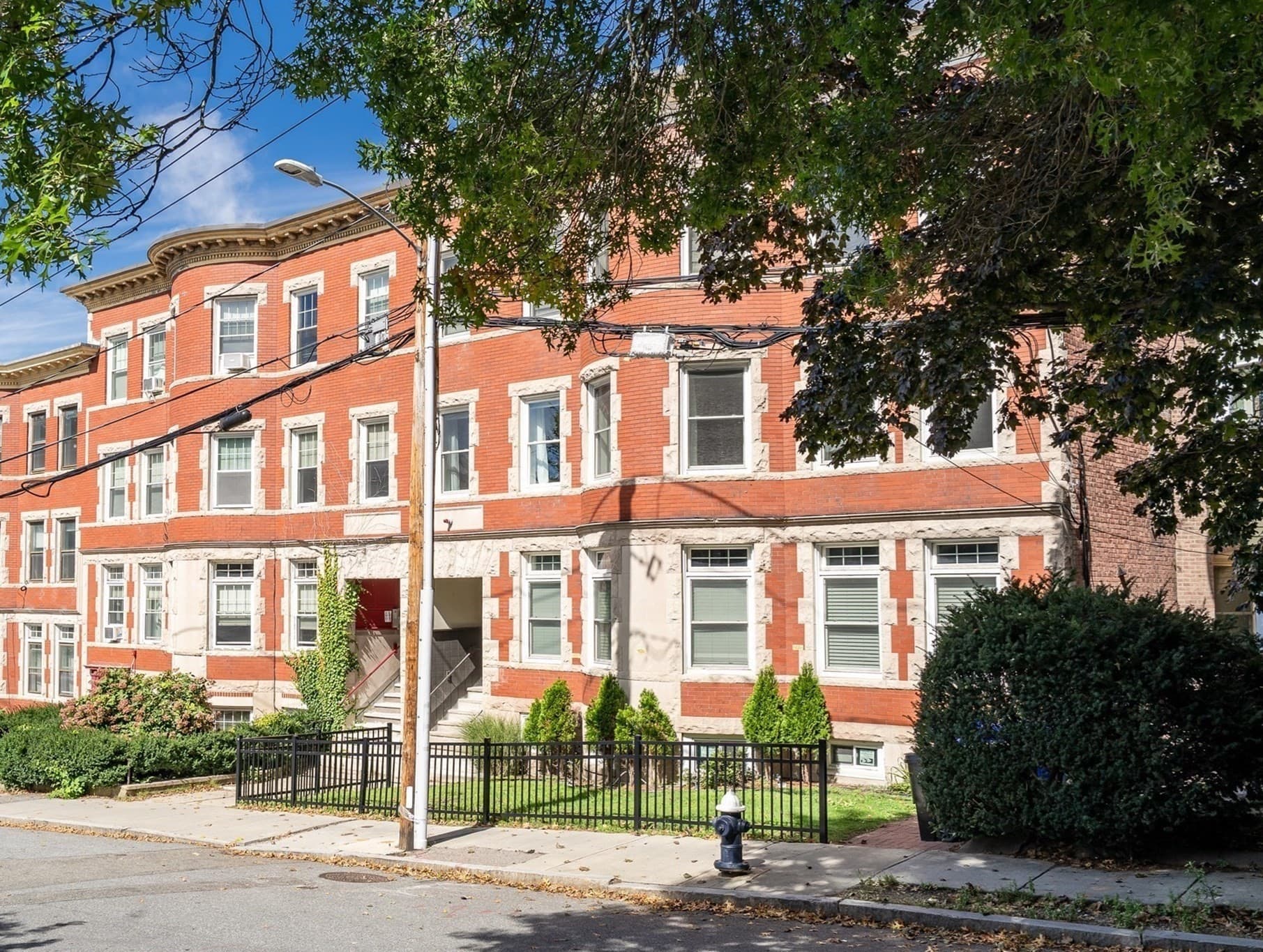 Condominium at 177 Winthrop Road # 3, Brookline MA 02445, Brookline, photo 20 of 21