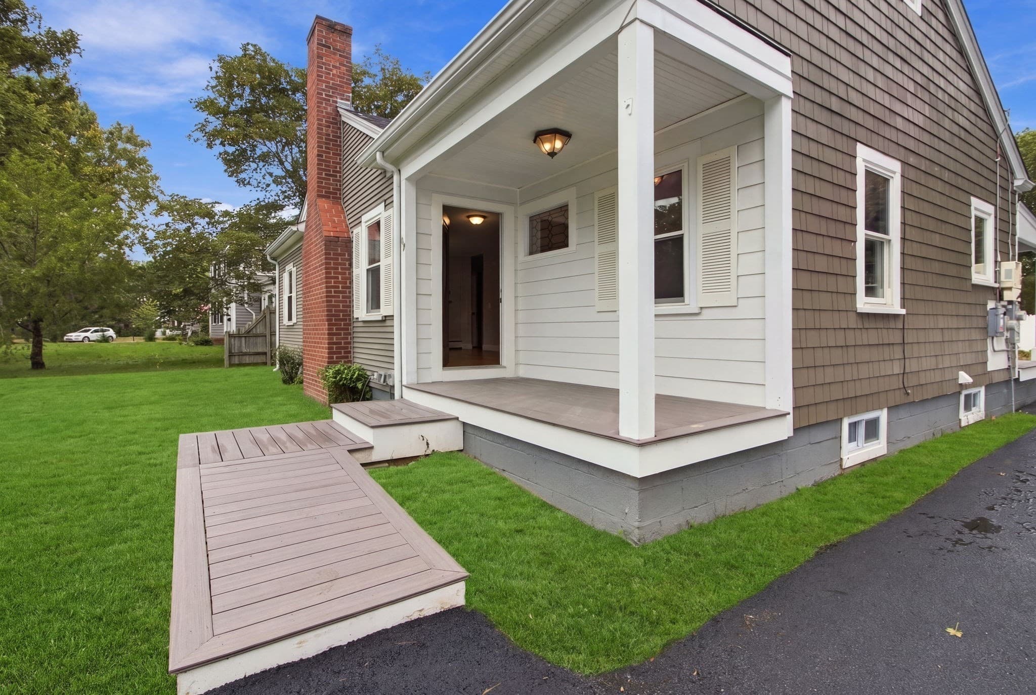 Single Family Residence at 18 Murphy Rd, Barnstable MA 02601, Barnstable, photo 3 of 31
