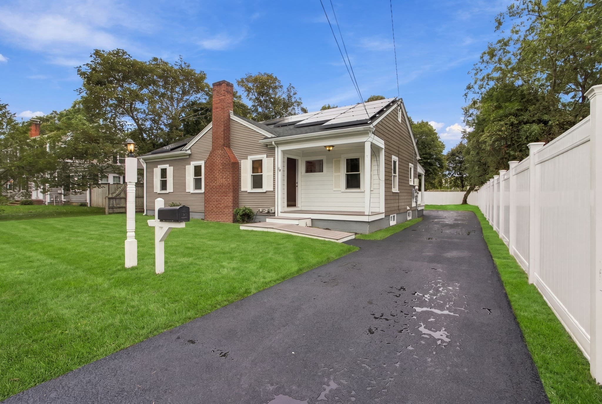 18 Murphy Rd, Barnstable MA 02601