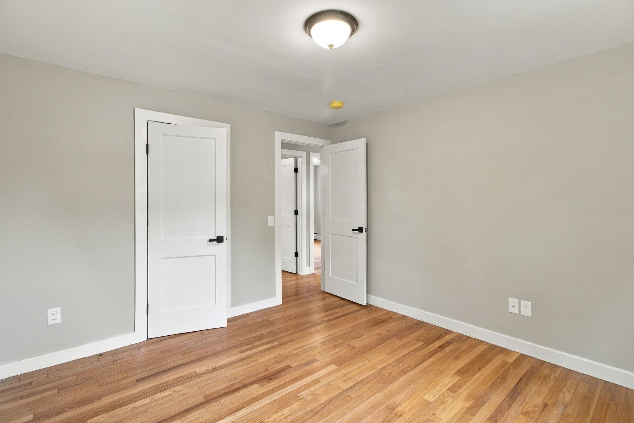 Single Family Residence at 18 Murphy Rd, Barnstable MA 02601, Barnstable, photo 18 of 31