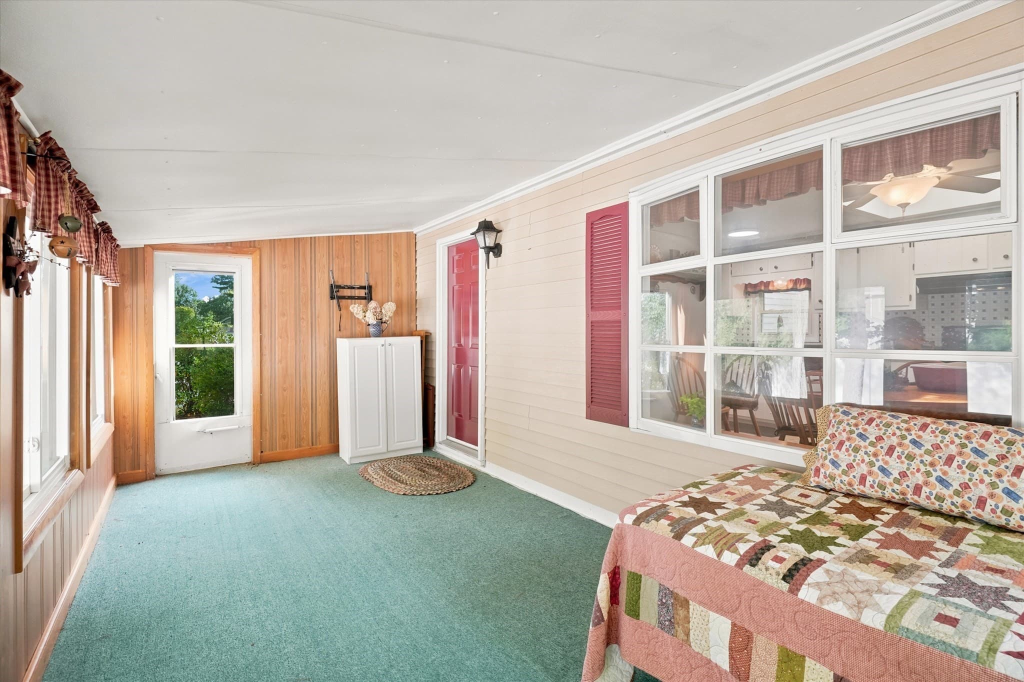 Mobile Home at 1 Lisa Circle, Merrimac MA 01860, Merrimac, photo 27 of 33