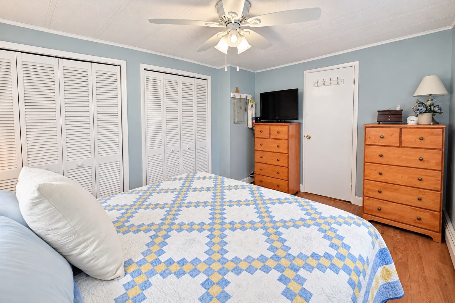 Mobile Home at 1 Lisa Circle, Merrimac MA 01860, Merrimac, photo 19 of 33