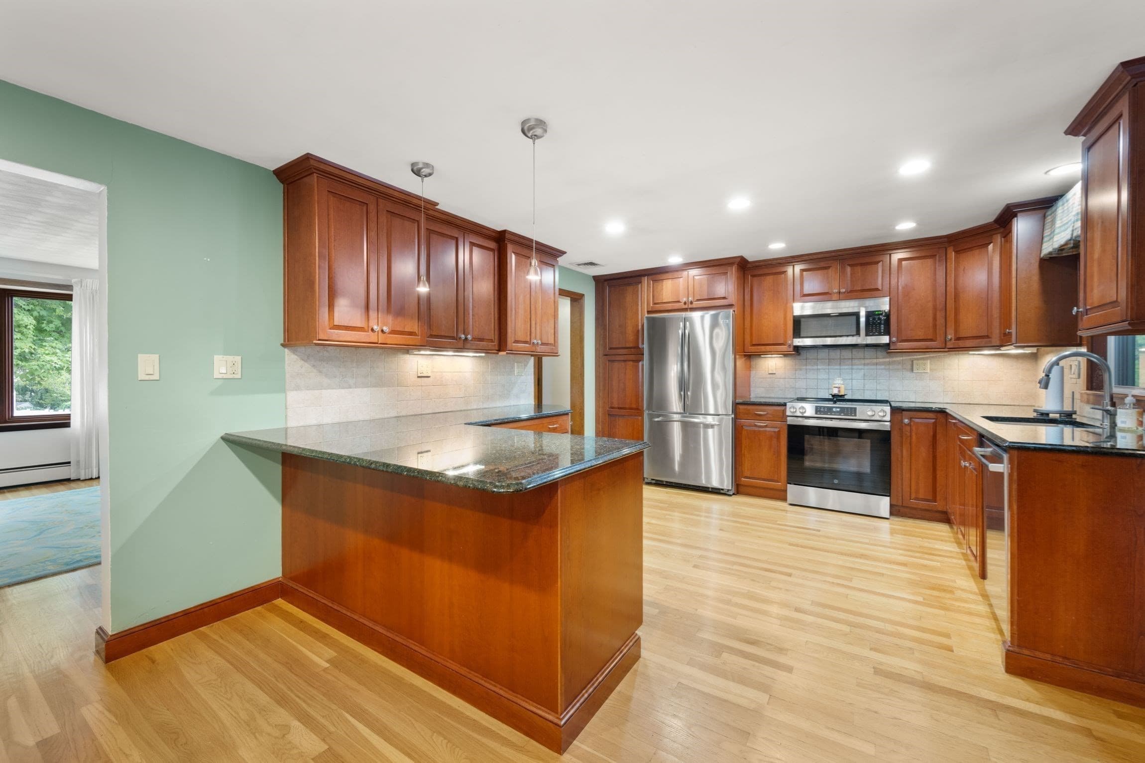 Single Family Residence at 28 Evergreen Avenue, Braintree MA 02184, Braintree, photo 5 of 28