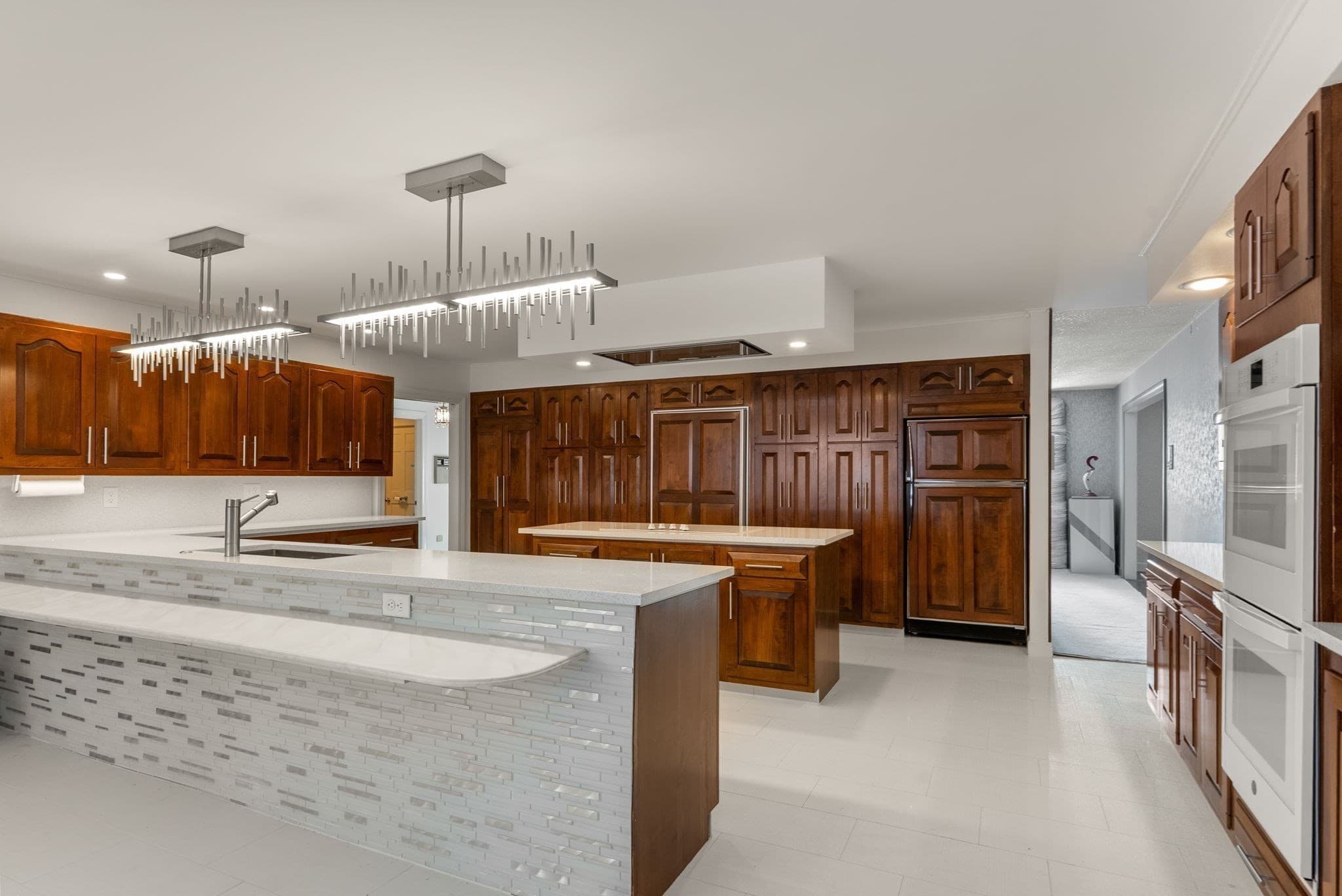 Single Family Residence at 14 Grand Hill Dr, Dover MA 02030, Dover, photo 15 of 37
