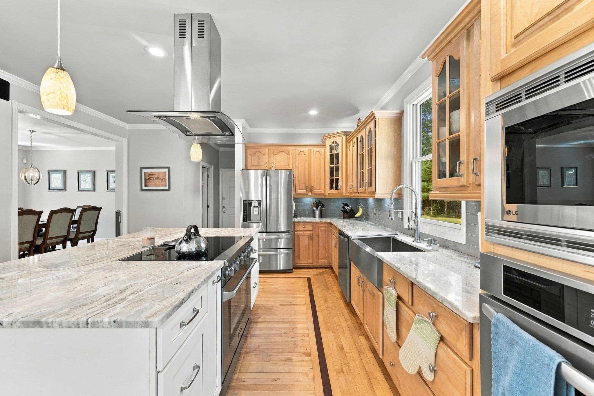 Single Family Residence at 22 Division St, Seekonk MA 02771, Seekonk, photo 12 of 32