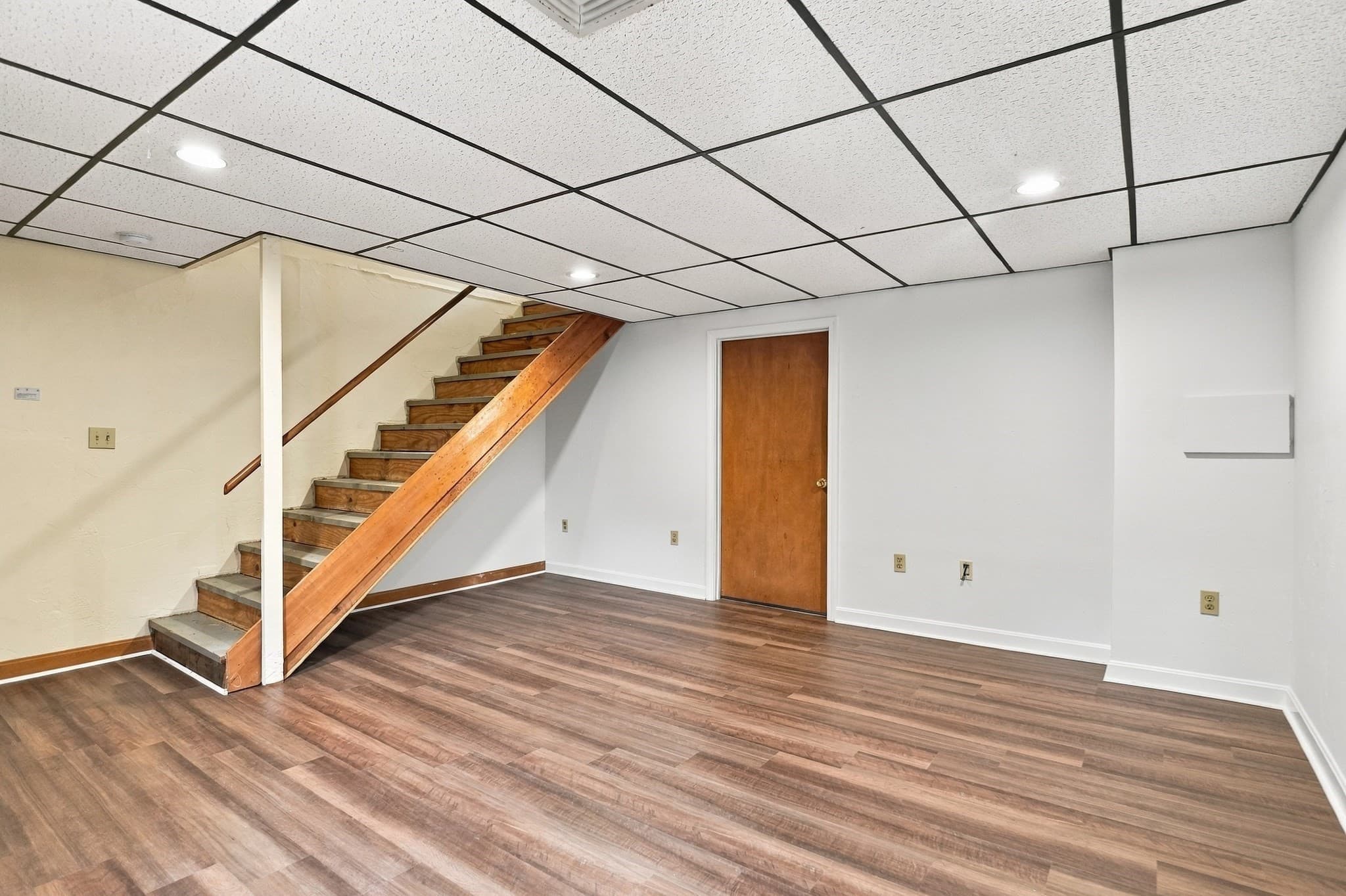 Condominium at 2 Summerville Road # 2, Foxboro MA 02035, Foxboro, photo 23 of 35