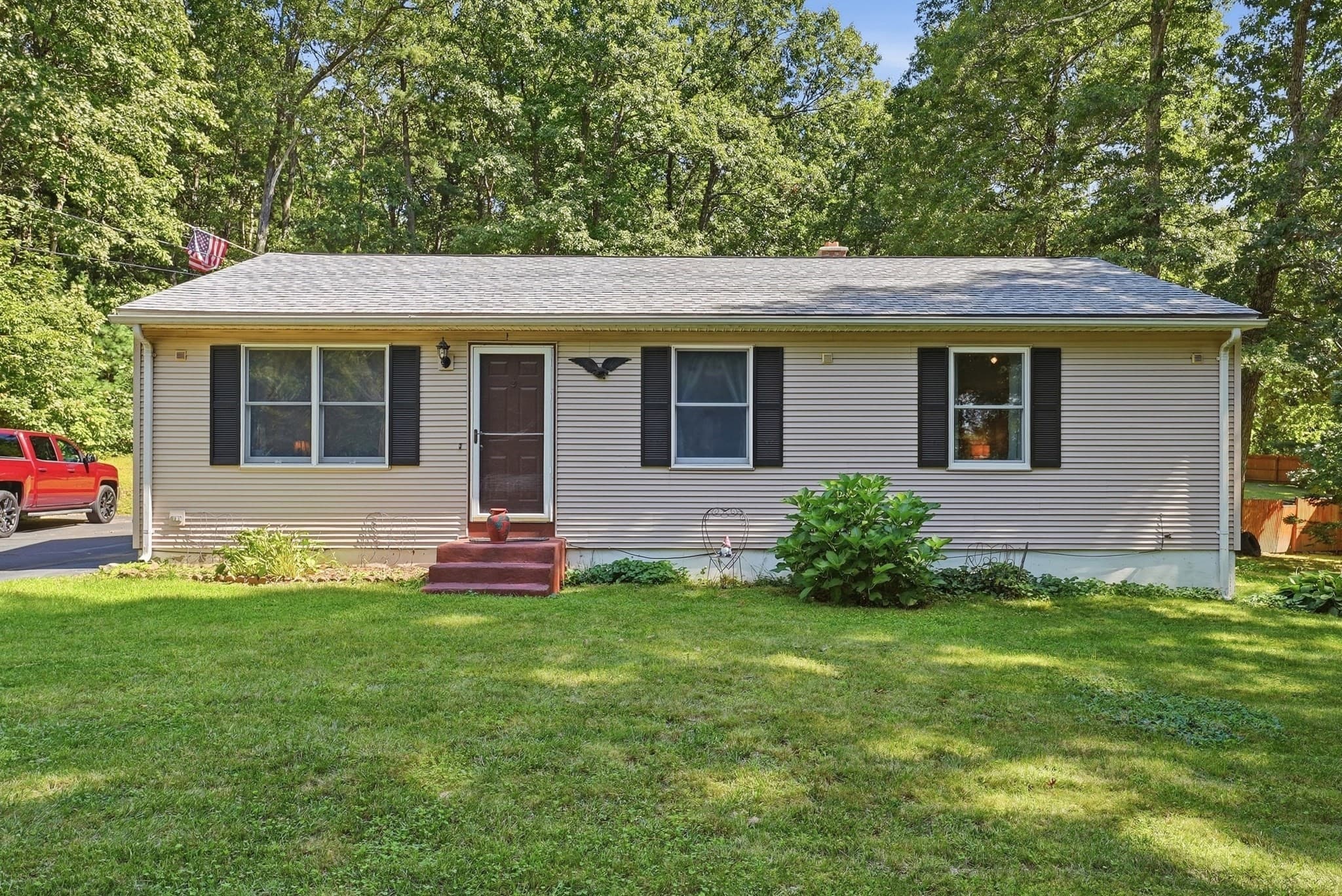 24 Old Thompson Street, Palmer MA 01069