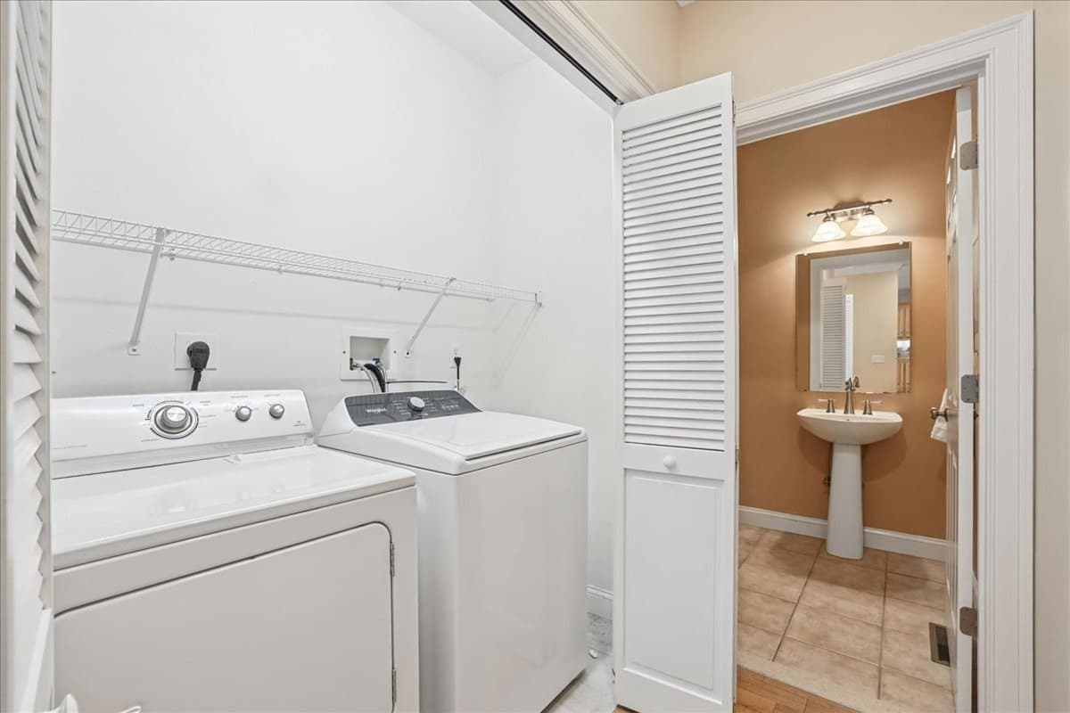Condominium at 41 Meeting House Road # 41, Norfolk MA 02056, Norfolk, photo 13 of 39