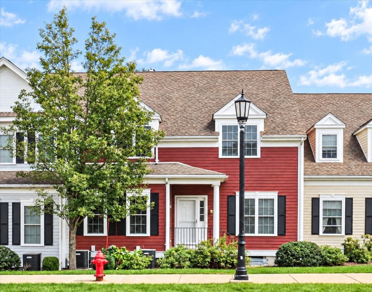 41 Meeting House Road # 41, Norfolk MA 02056