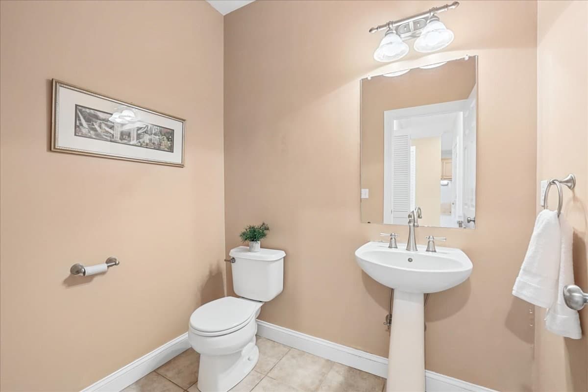 Condominium at 41 Meeting House Road # 41, Norfolk MA 02056, Norfolk, photo 14 of 39