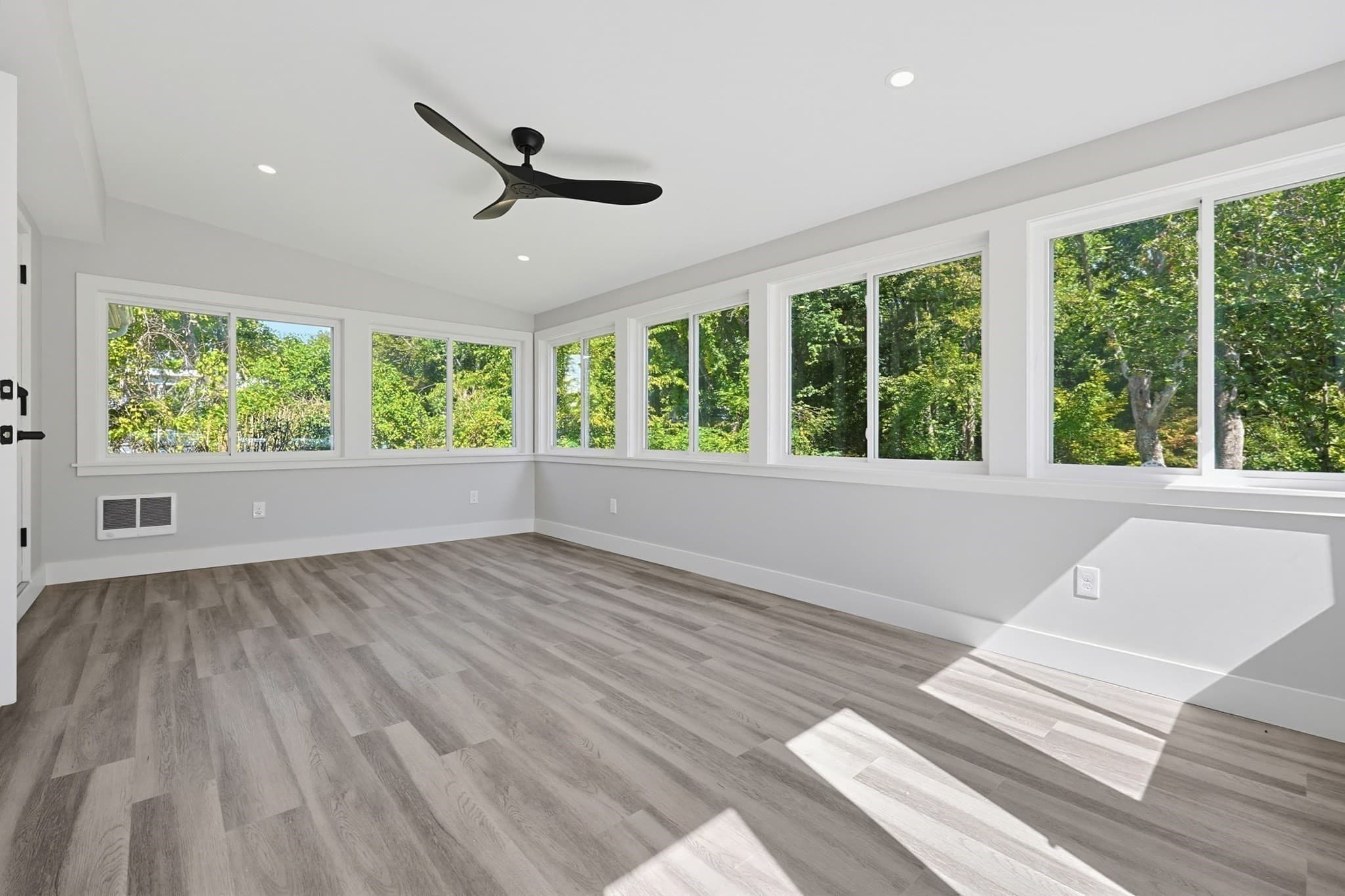 Single Family Residence at 7 Dana Park, Hopedale MA 01747, Hopedale, photo 10 of 42