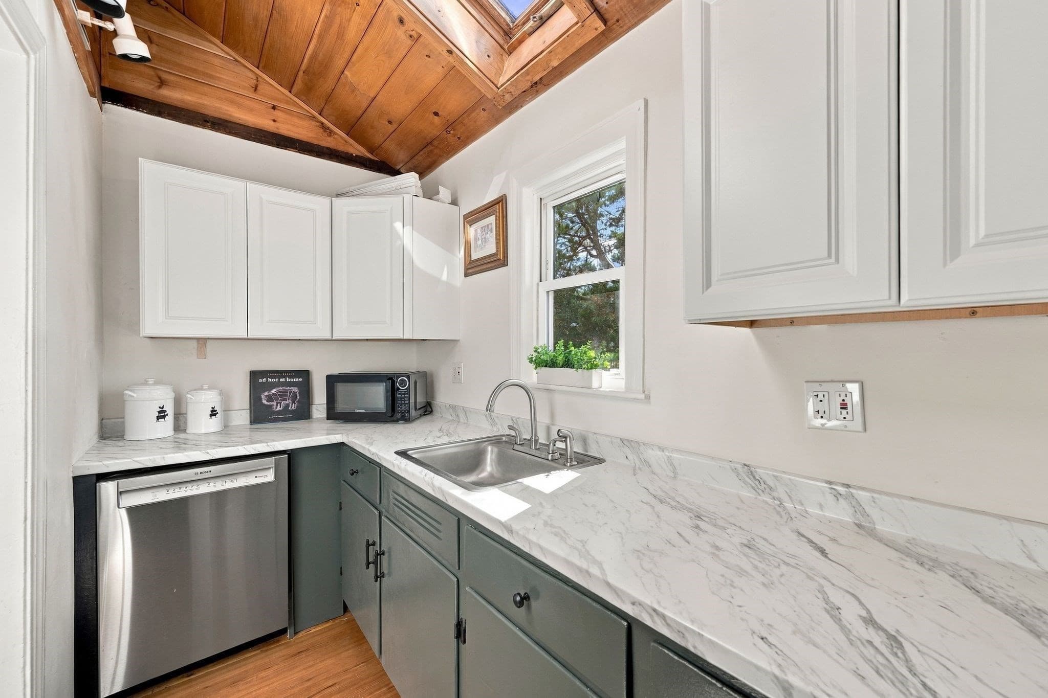 Single Family Residence at 14 Emerson St., Medford MA 02155, Medford, photo 8 of 34