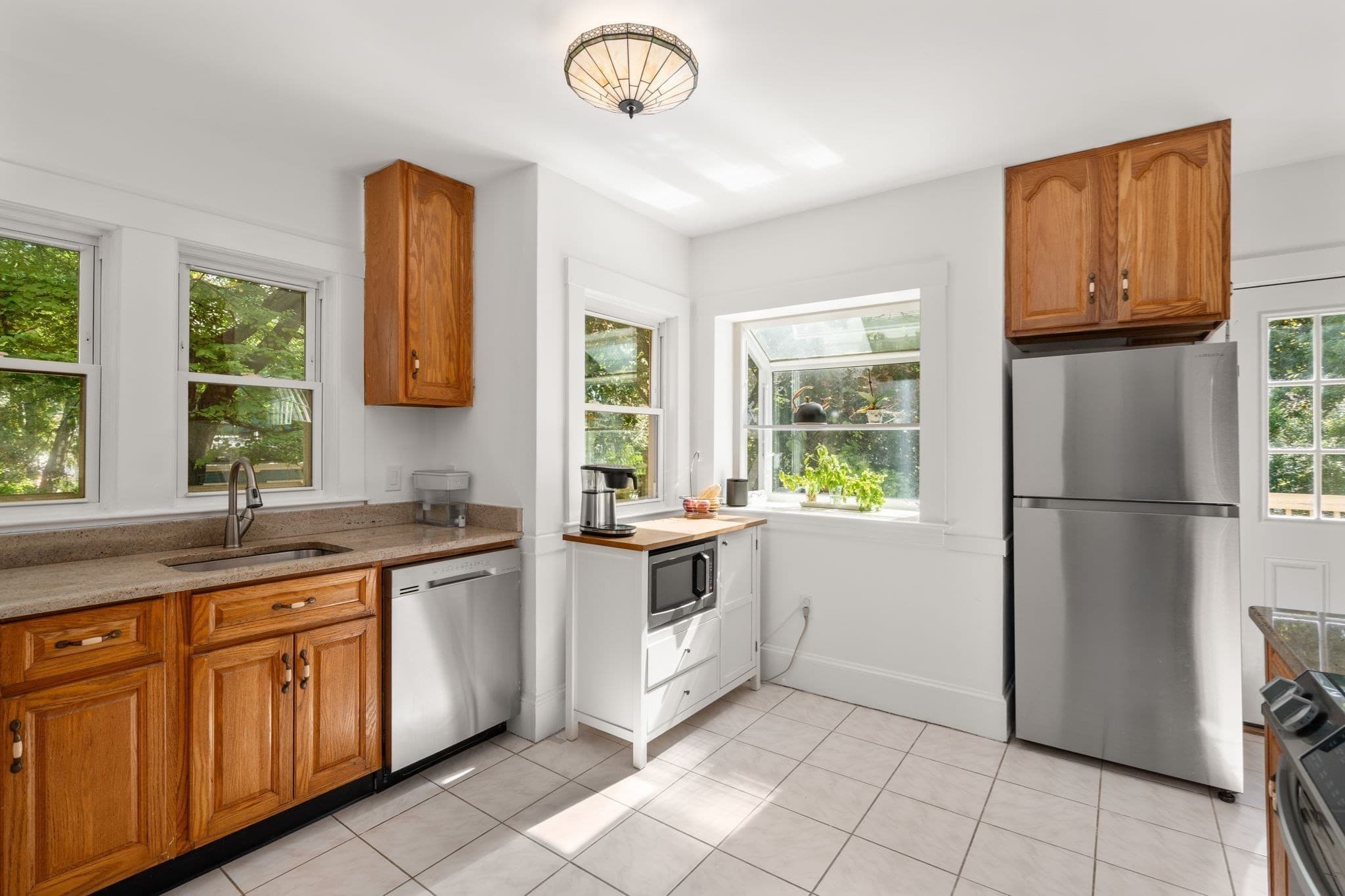 Single Family Residence at 8 Ardmore Rd, Boston MA 02132, Boston, photo 9 of 26