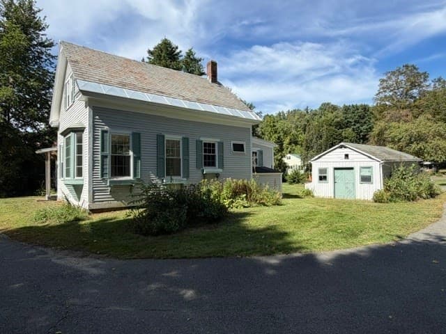 9 East Harmony Ave, Charlemont MA 01339