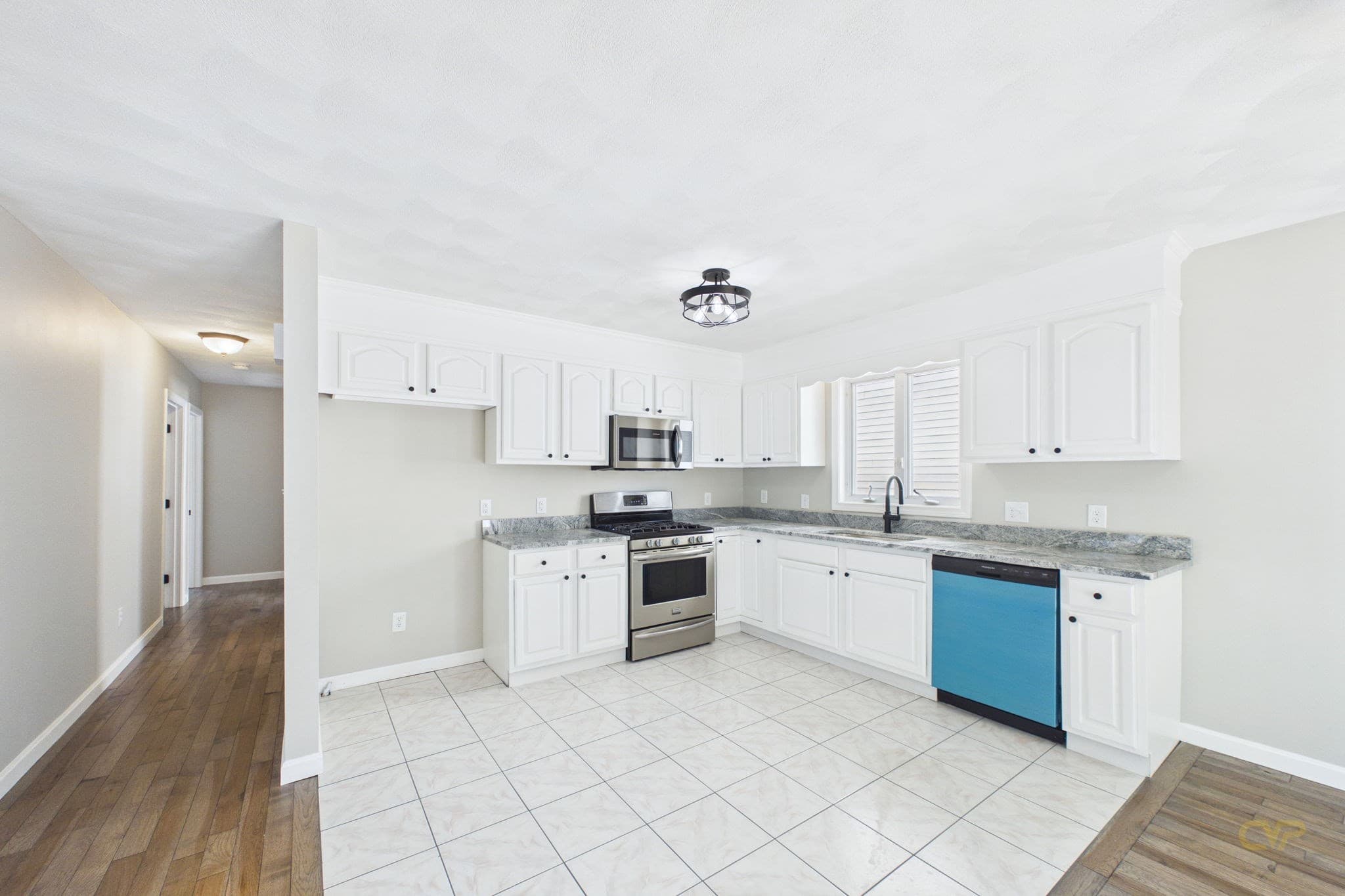Single Family Residence at 102 Vestal St, Fall River MA 02720, Fall River, photo 10 of 42