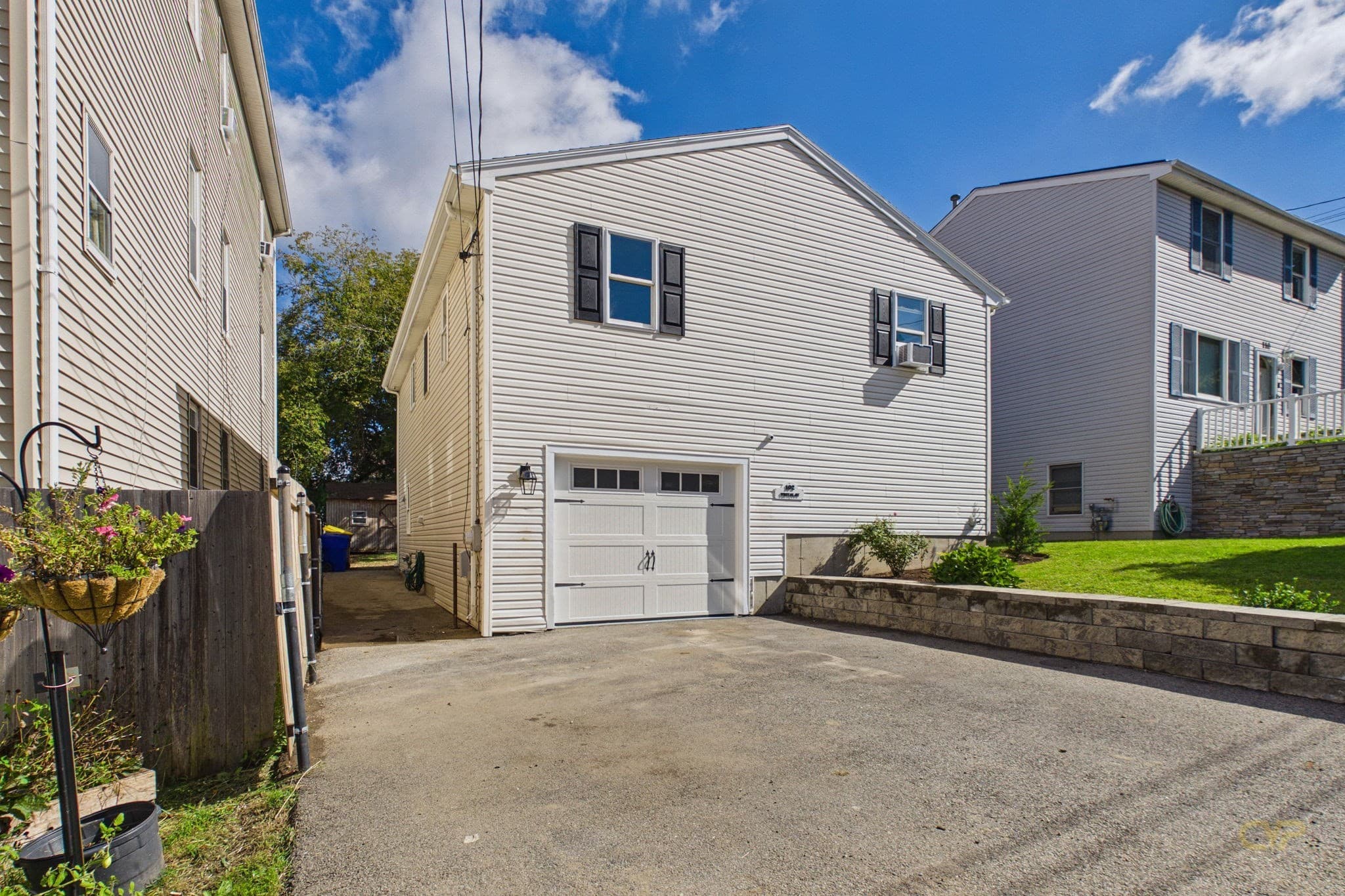 Single Family Residence at 102 Vestal St, Fall River MA 02720, Fall River, photo 37 of 42