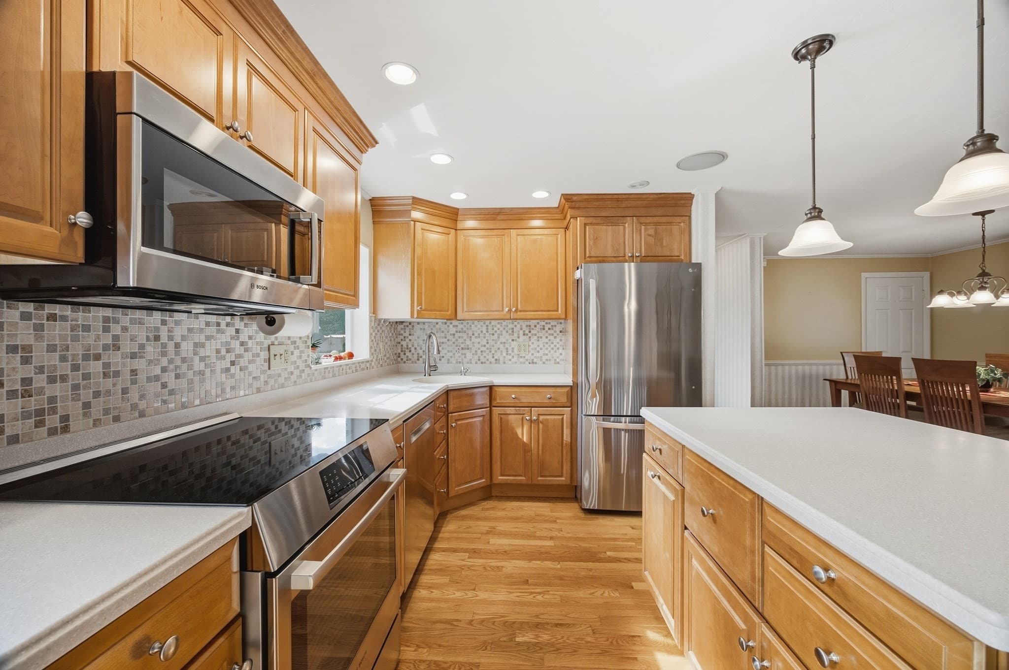 Single Family Residence at 17 Grove Ave, Holbrook MA 02343, Holbrook, photo 6 of 42